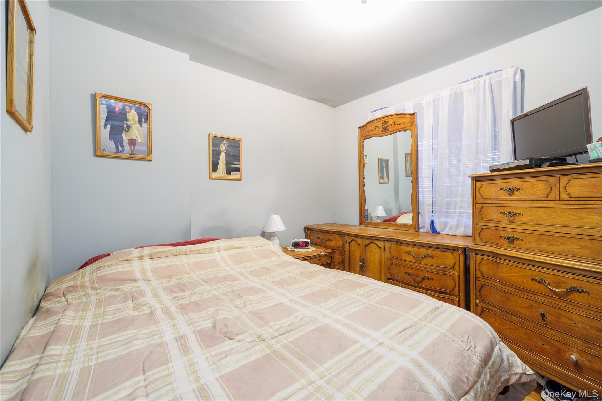 Single Family 124th Queens, NY 11356, MLS-1008863-12