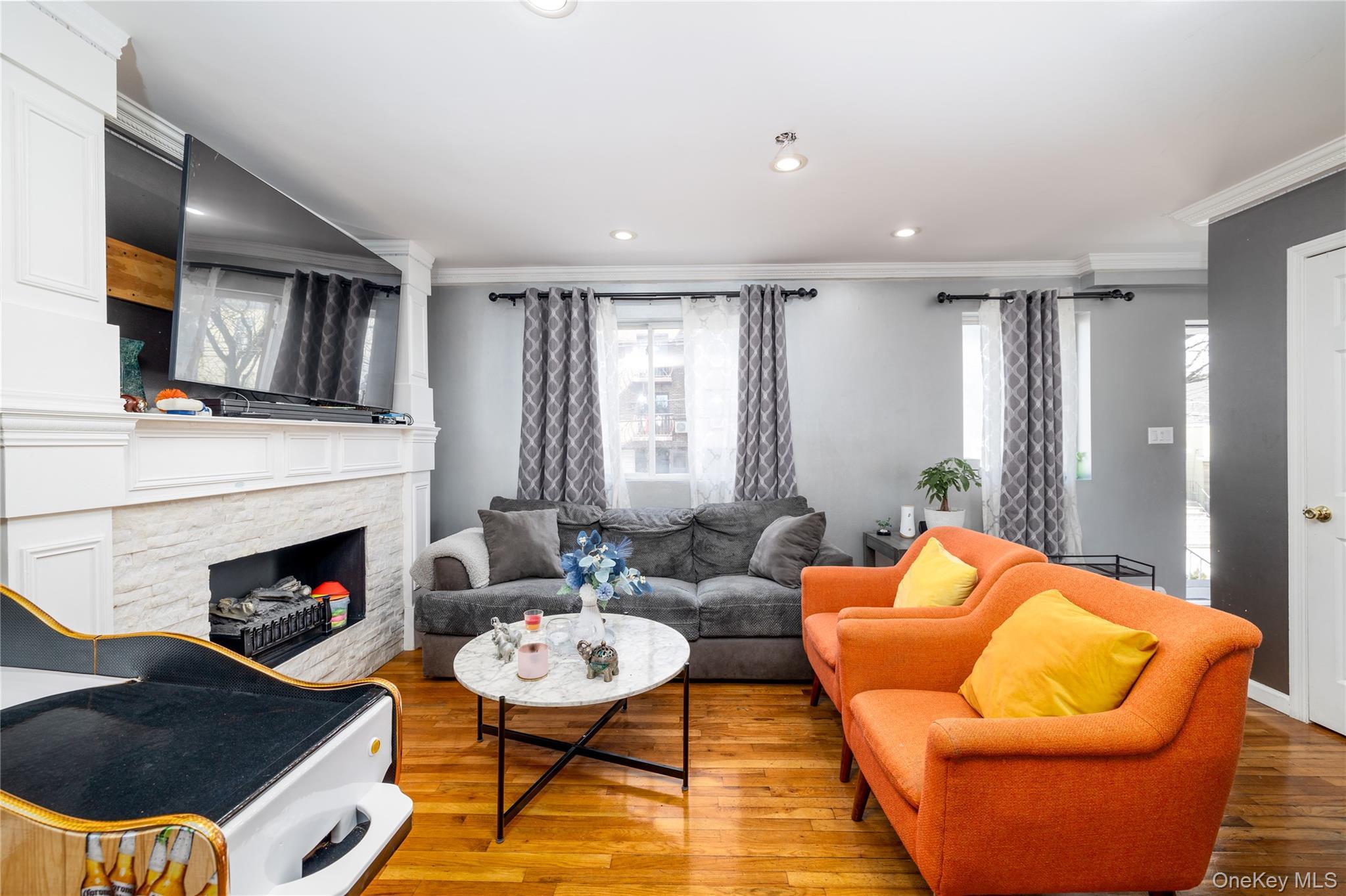 Single Family 124th Queens, NY 11356, MLS-1008863-3