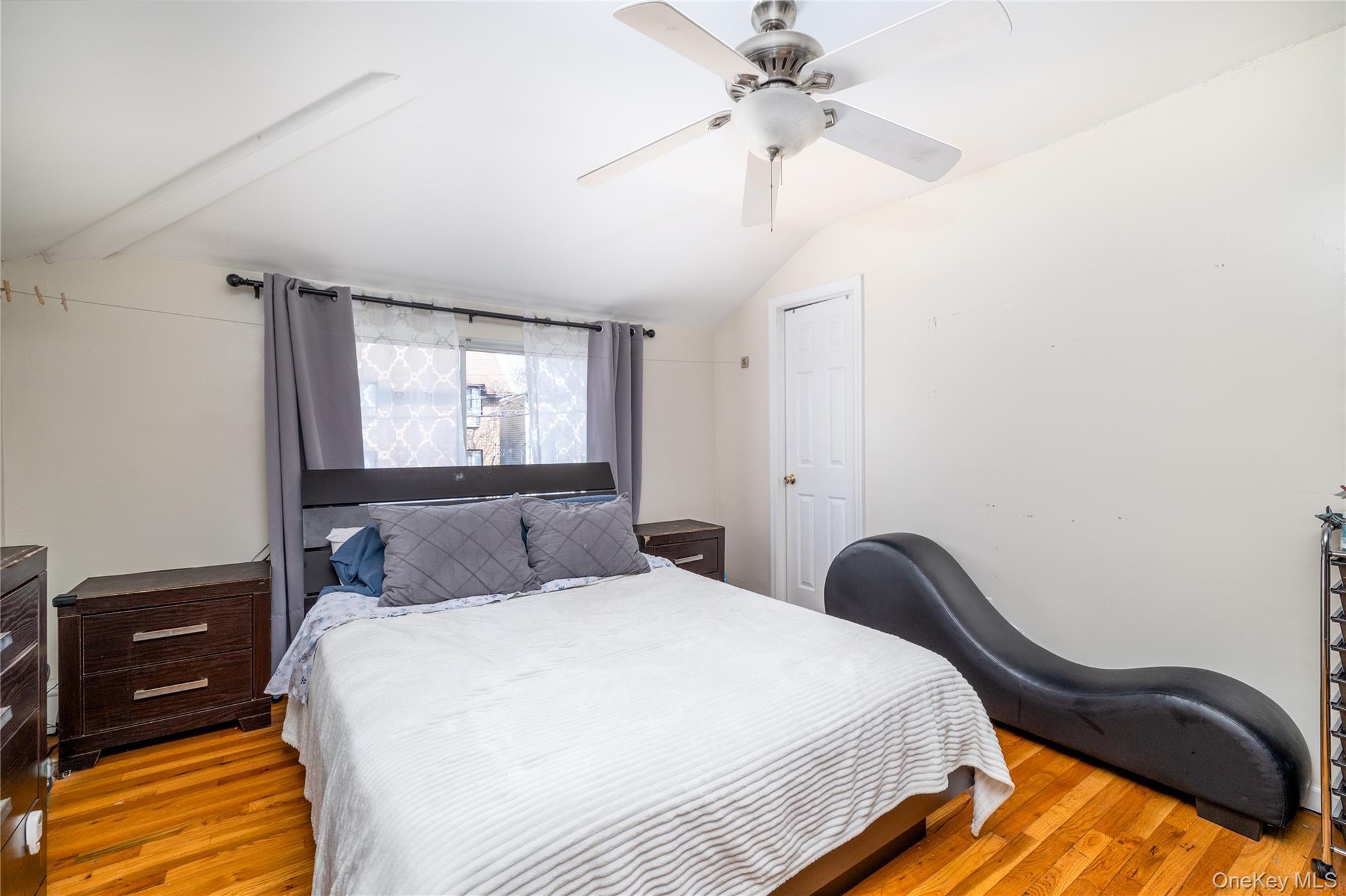 Single Family 124th Queens, NY 11356, MLS-1008863-7