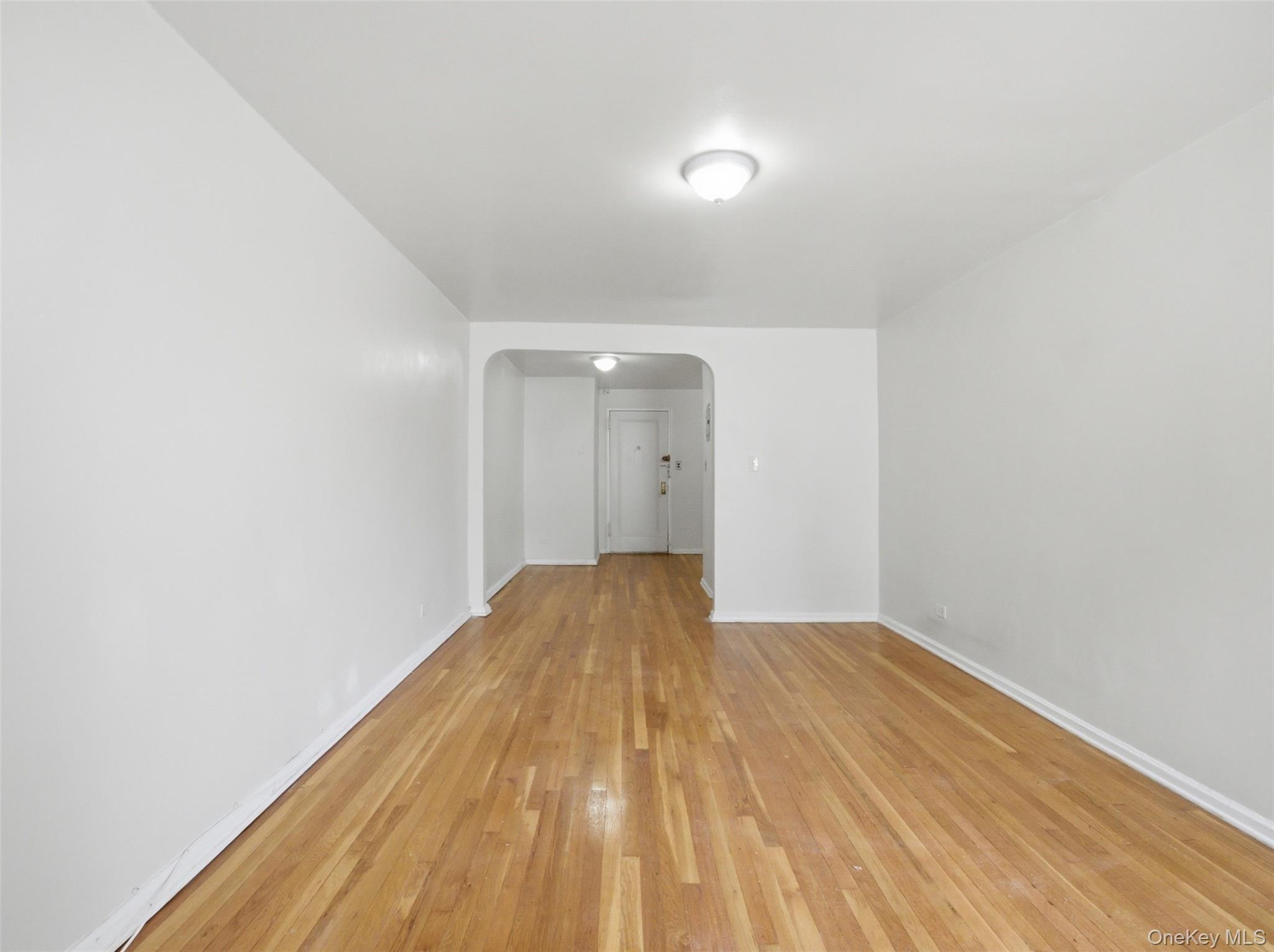 Coop Barker  Bronx, NY 10467, MLS-1008908-3