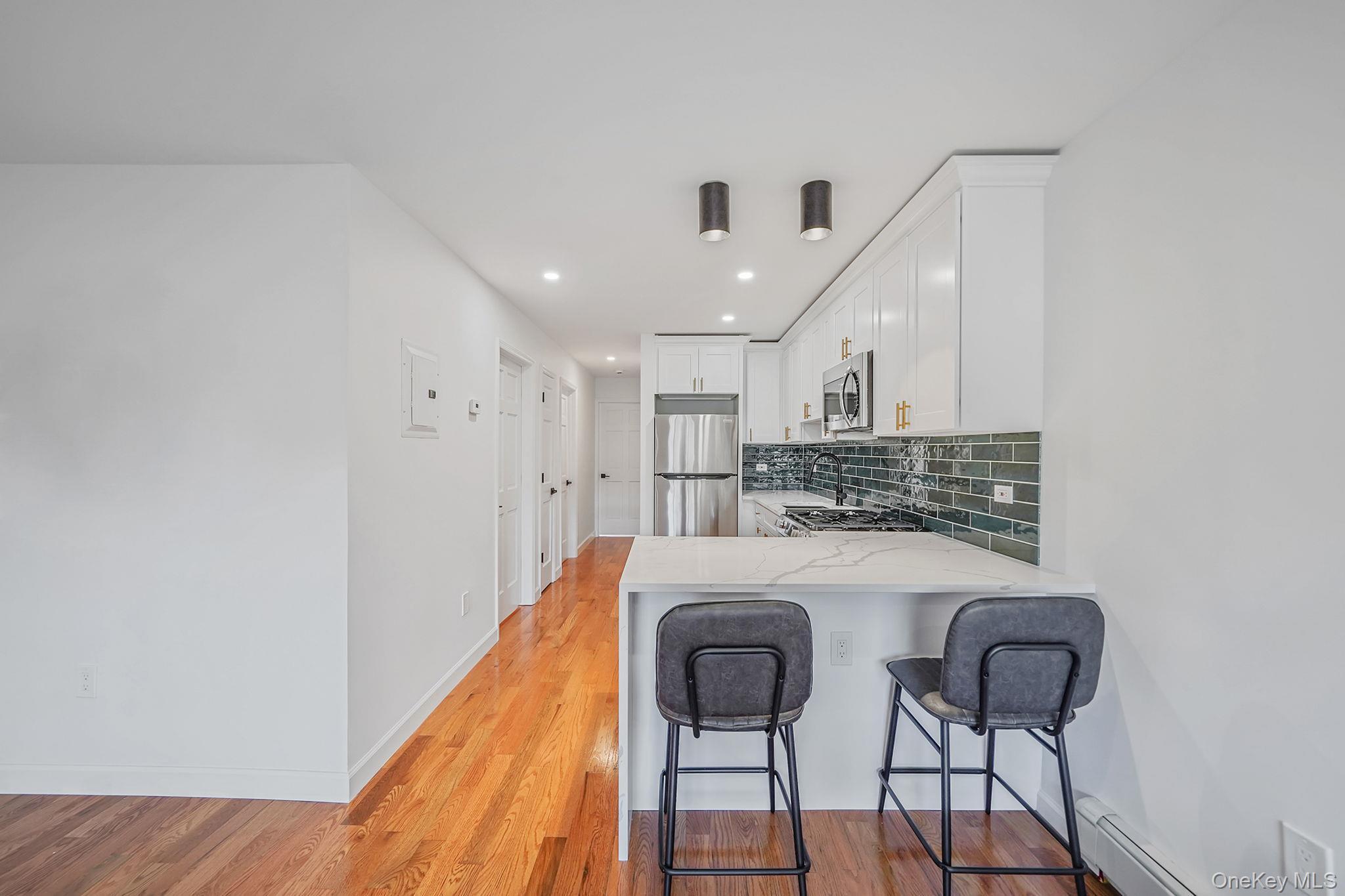 Single Family 250th Street Queens, NY 11422, MLS-1008913-12