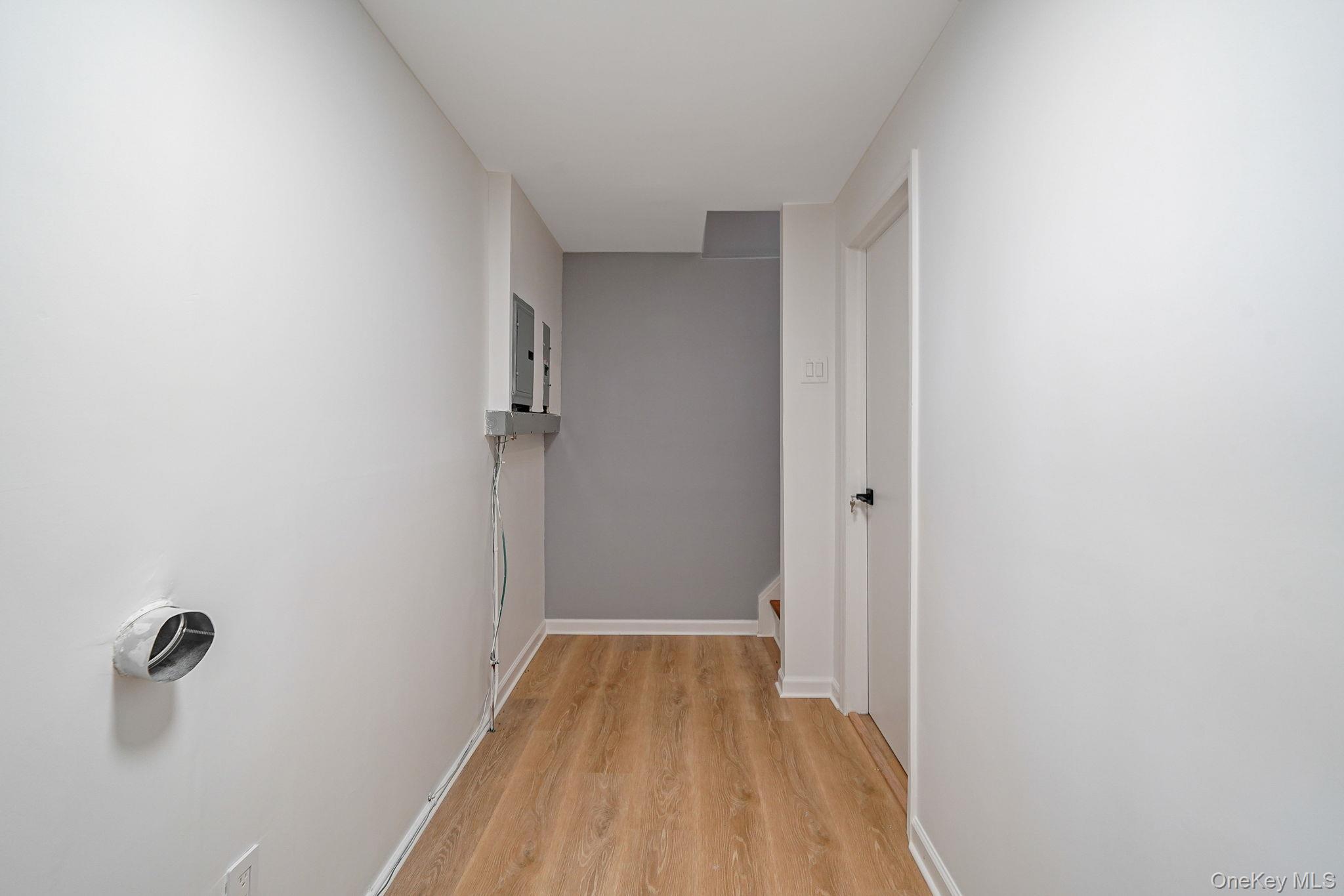 Single Family 250th Street Queens, NY 11422, MLS-1008913-33