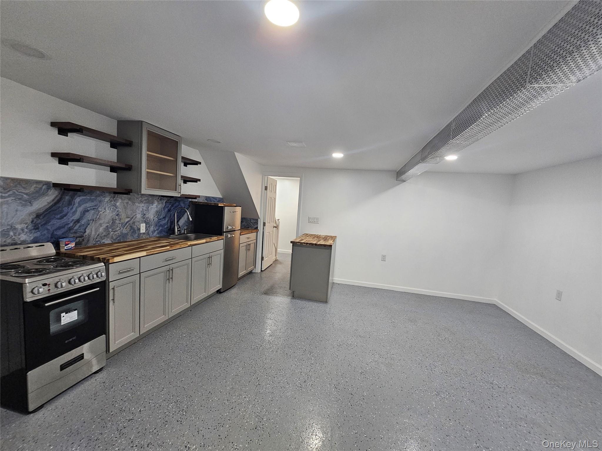 Single Family 43rd Brooklyn, NY 11203, MLS-1008942-24