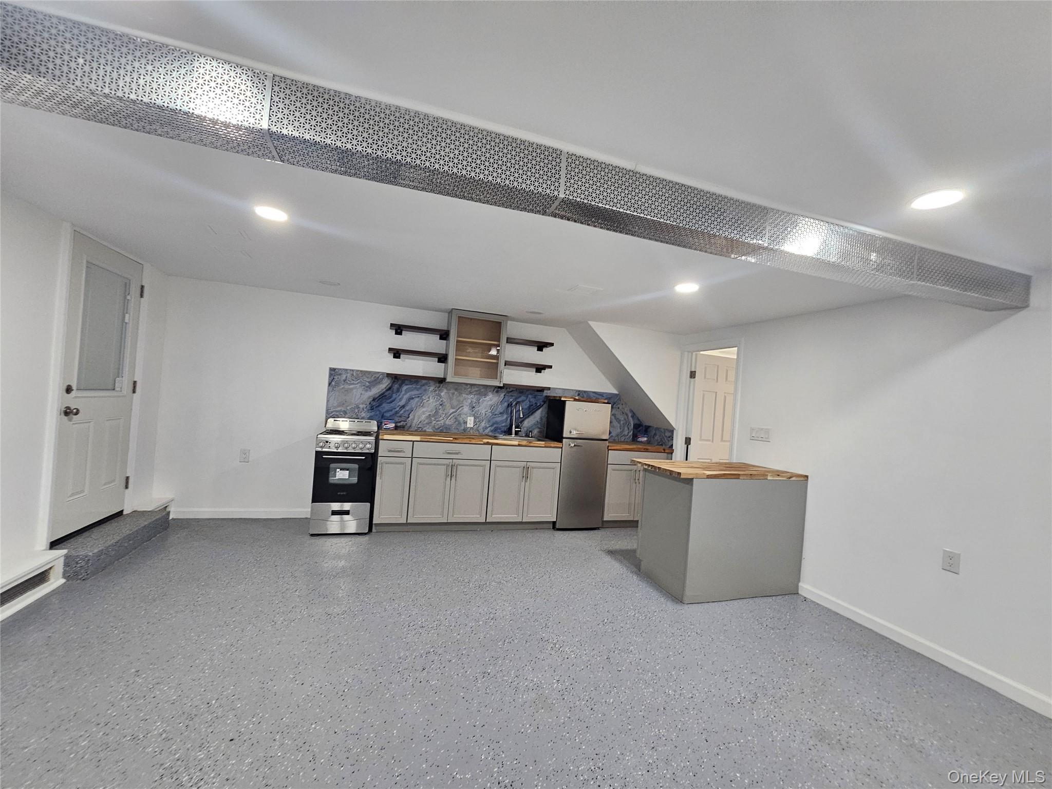 Single Family 43rd Brooklyn, NY 11203, MLS-1008942-25