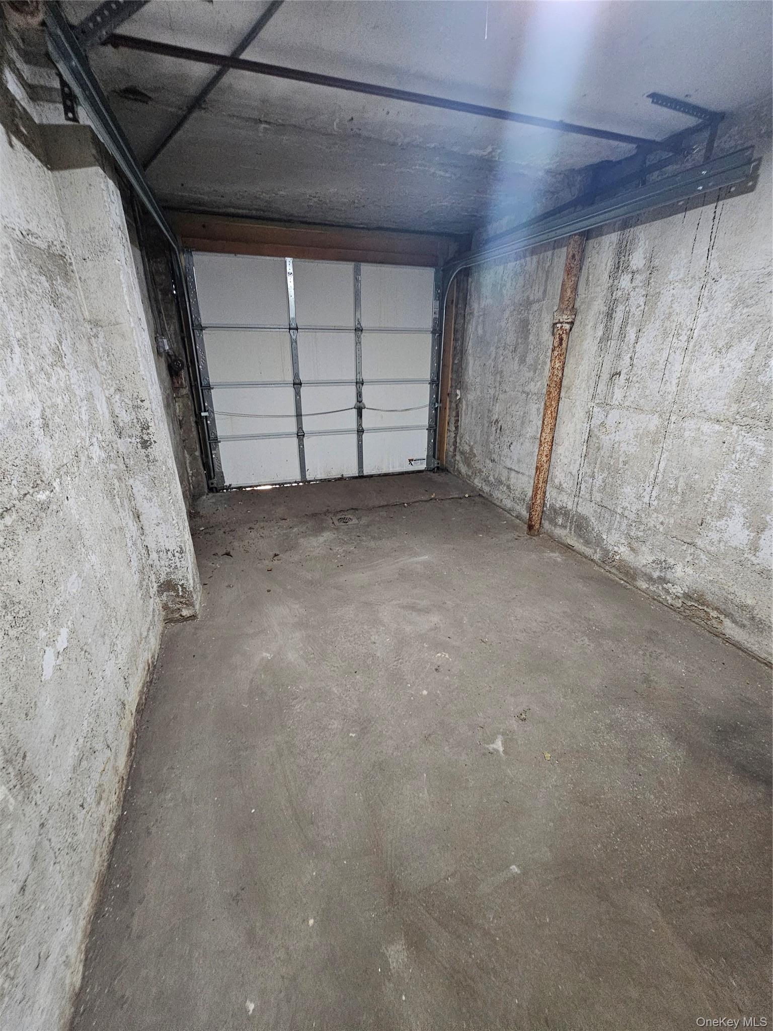Single Family 43rd Brooklyn, NY 11203, MLS-1008942-31