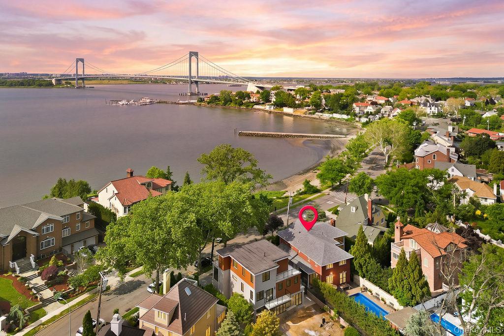 Single Family Point Crescent Queens, NY 11357, MLS-1008950-37