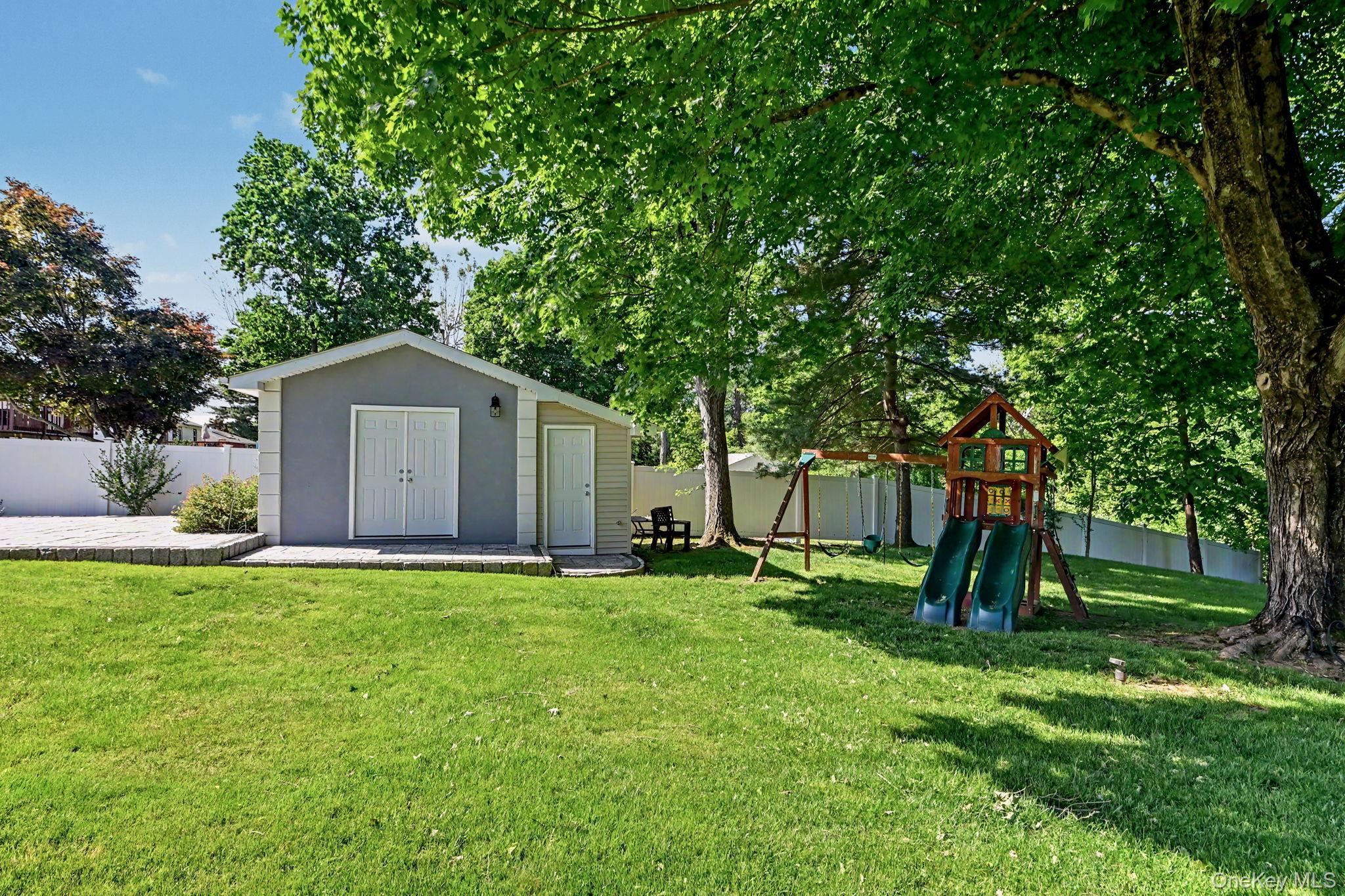 Single Family Friendly Road Putnam County, NY 10541, MLS-1008965-38