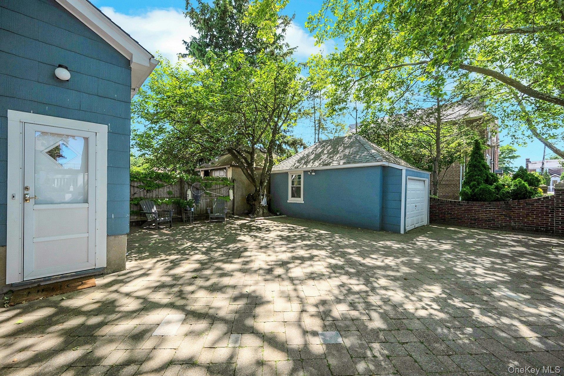 Single Family Stadium Bronx, NY 10465, MLS-1008966-27