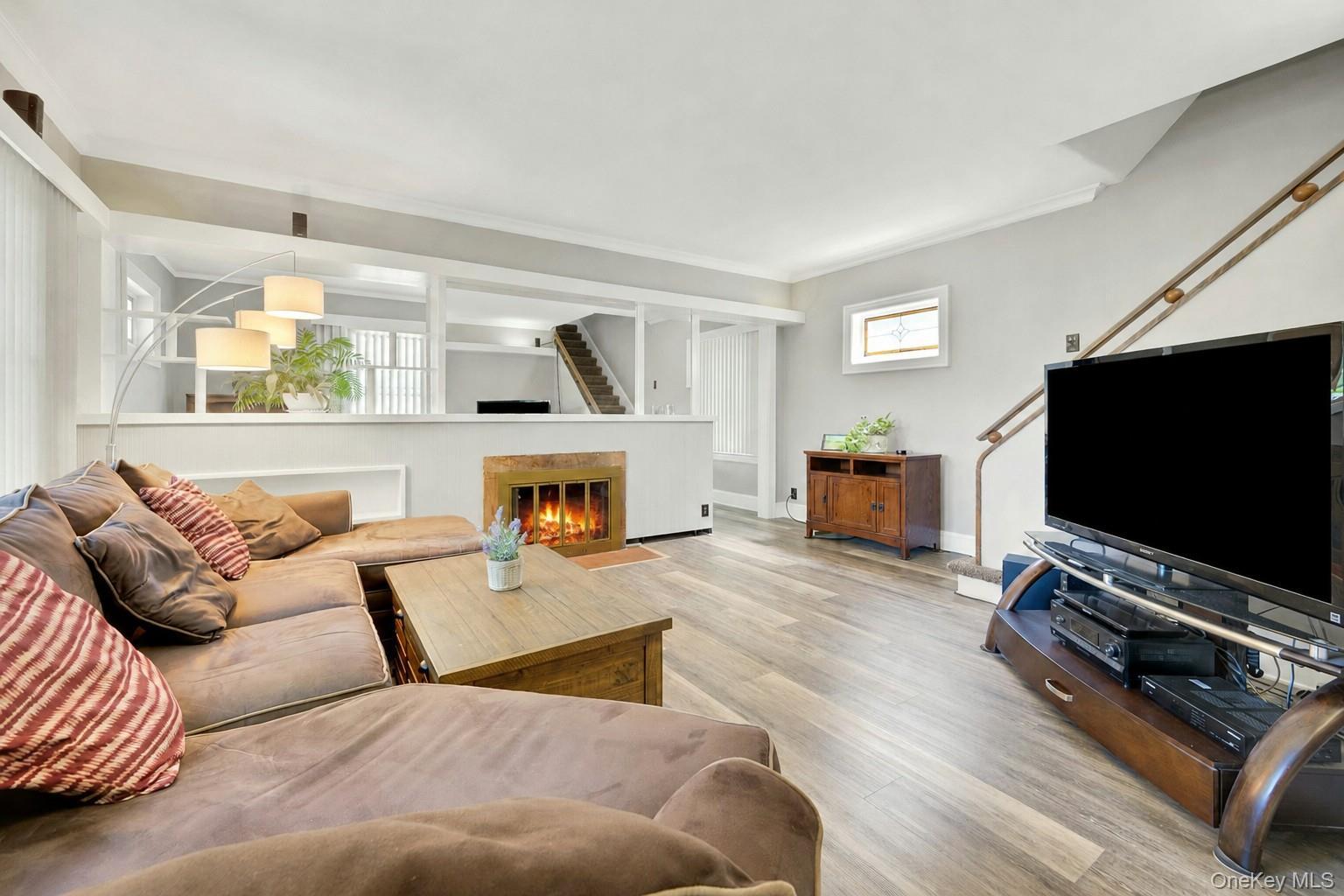 Single Family Stadium Bronx, NY 10465, MLS-1008966-4