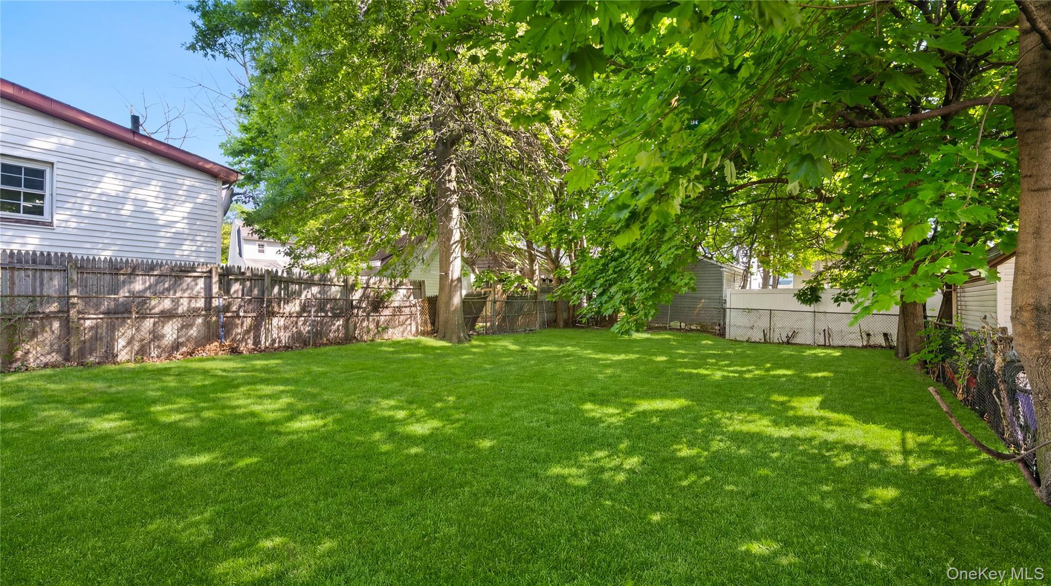 Single Family Lucas  Queens, NY 11413, MLS-1008967-19