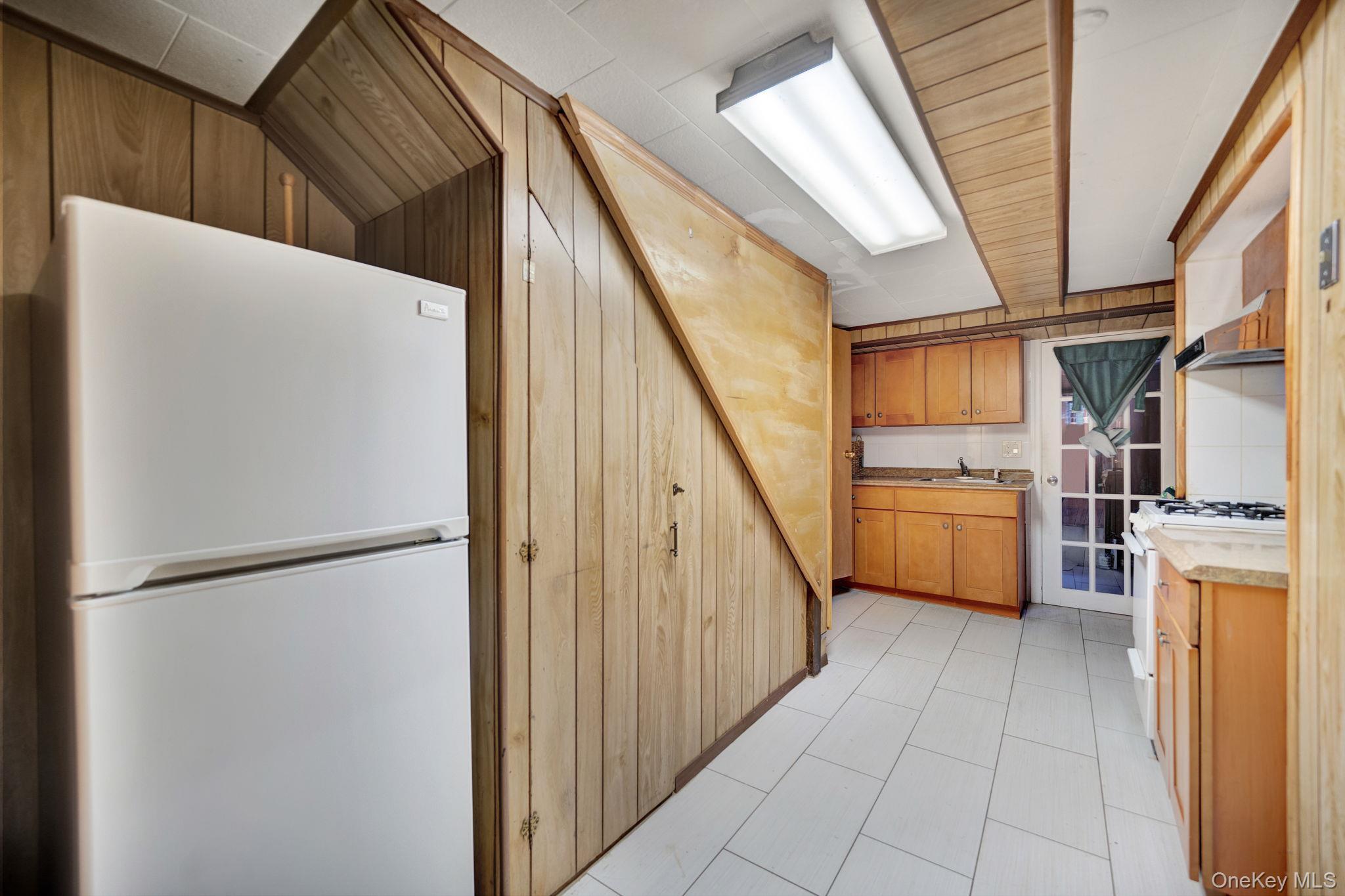 Single Family Paulding Bronx, NY 10462, MLS-1008976-22