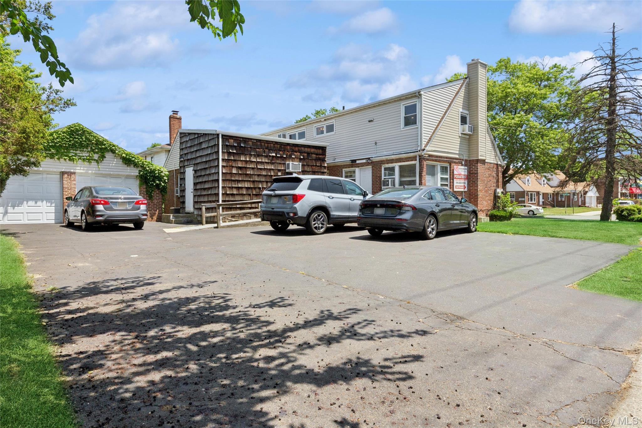 Single Family Seaton Gate  Nassau County, NY 11580, MLS-1008979-36