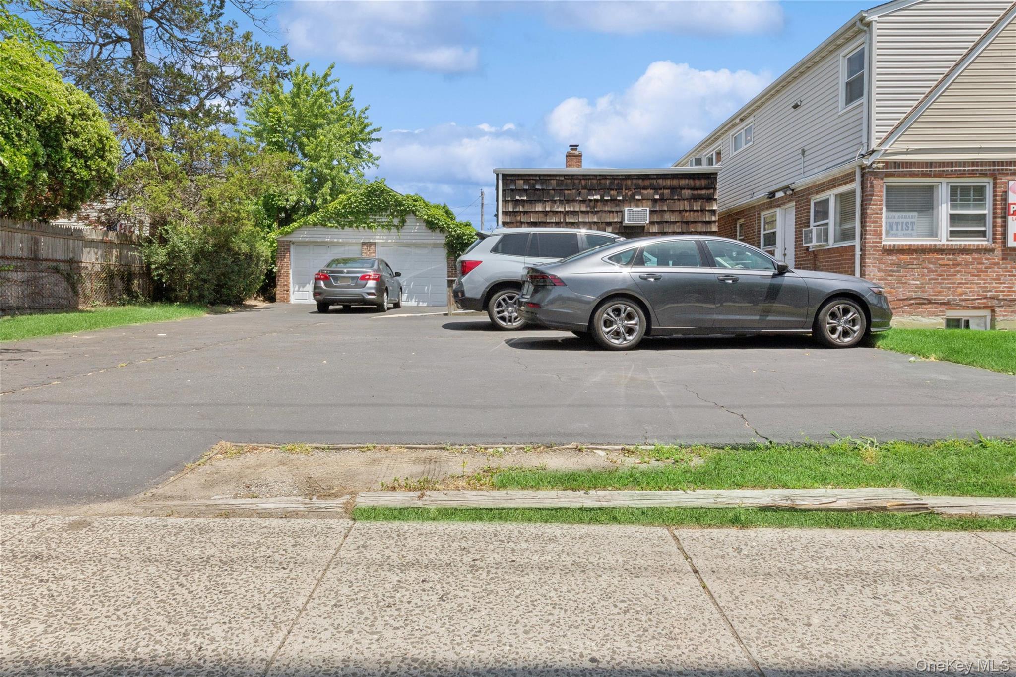 Single Family Seaton Gate  Nassau County, NY 11580, MLS-1008979-37