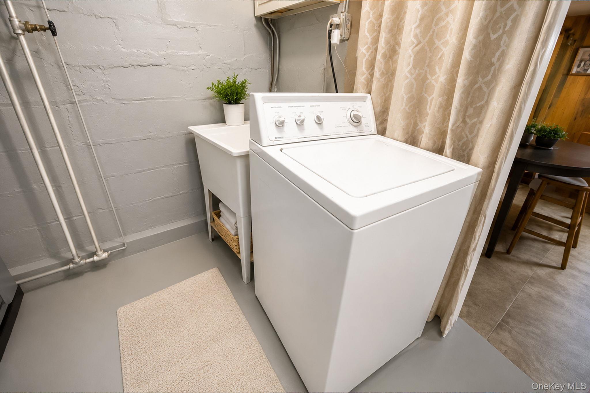 Single Family Brooklyn  Brooklyn, NY 11210, MLS-1009037-17
