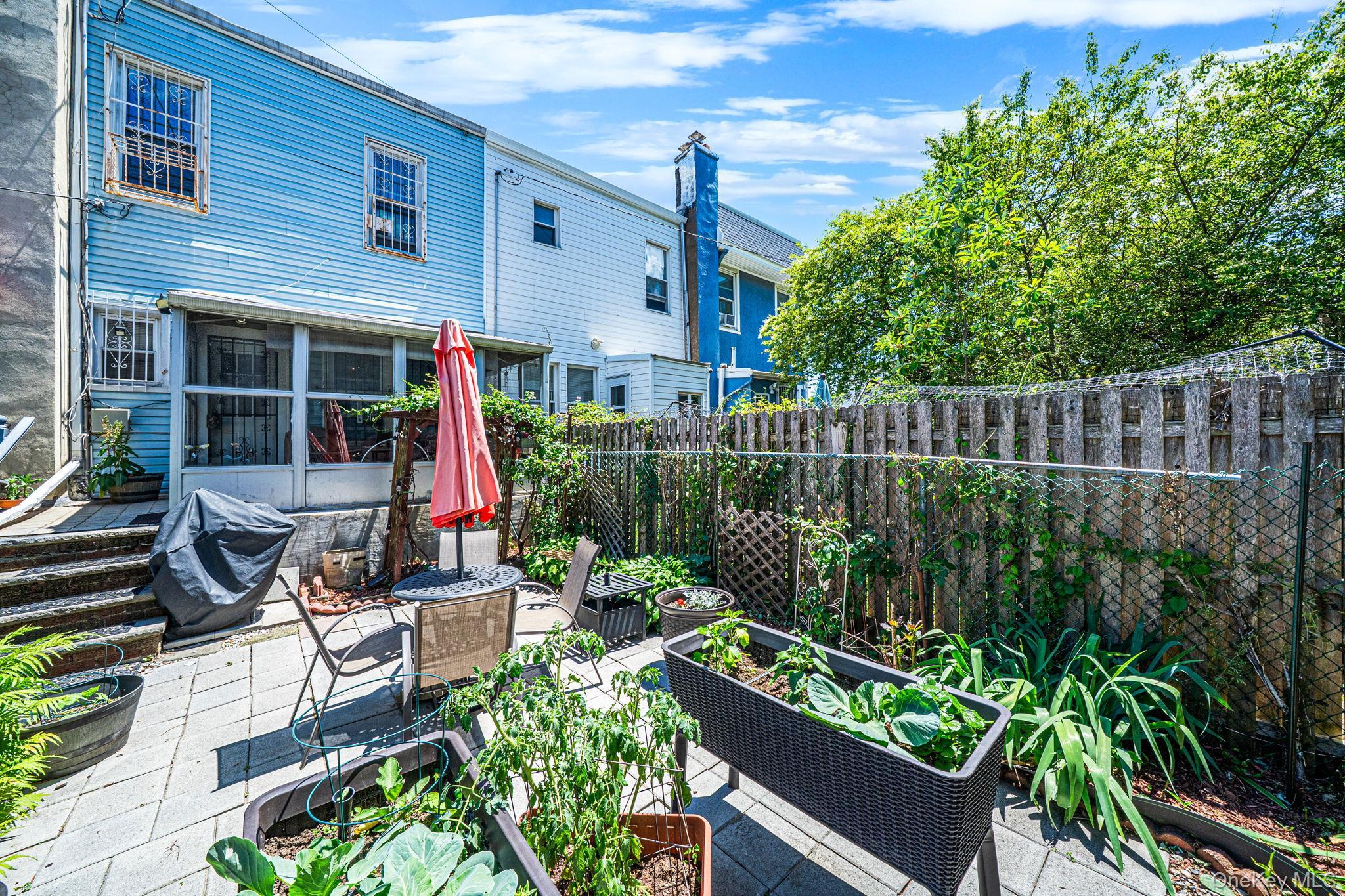 Single Family Brooklyn  Brooklyn, NY 11210, MLS-1009037-21