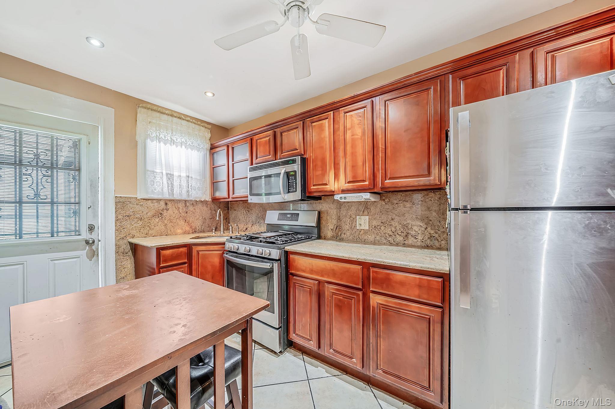 Single Family Brooklyn  Brooklyn, NY 11210, MLS-1009037-4