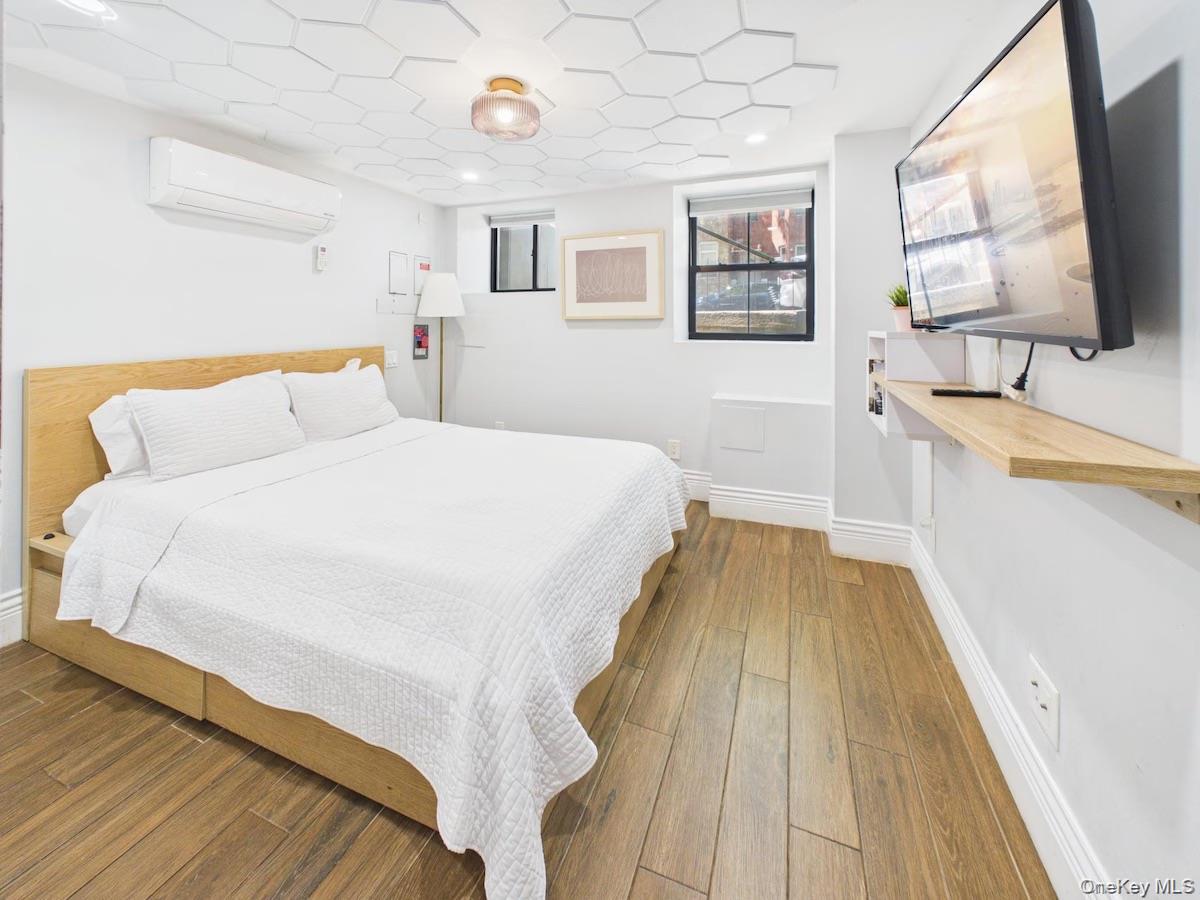 Apartment Jardine  Brooklyn, NY 11233, MLS-1009058-6