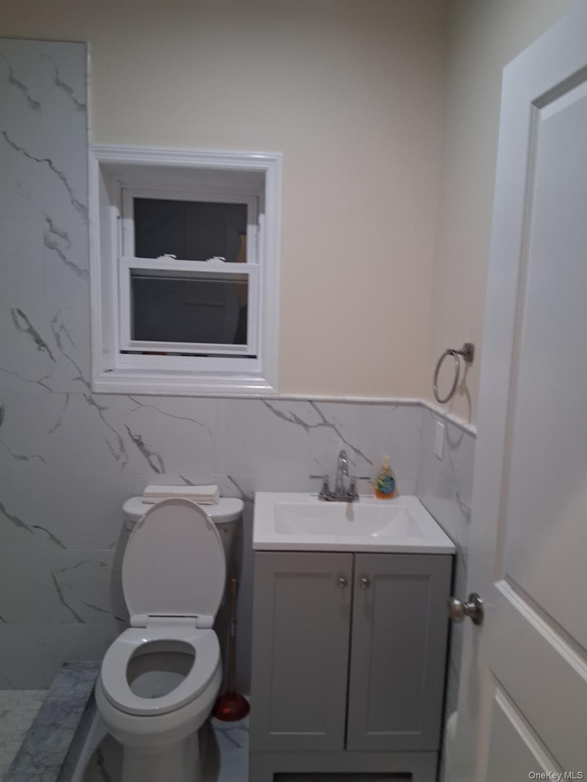 Single Family 226th  Bronx, NY 10466, MLS-1009065-14
