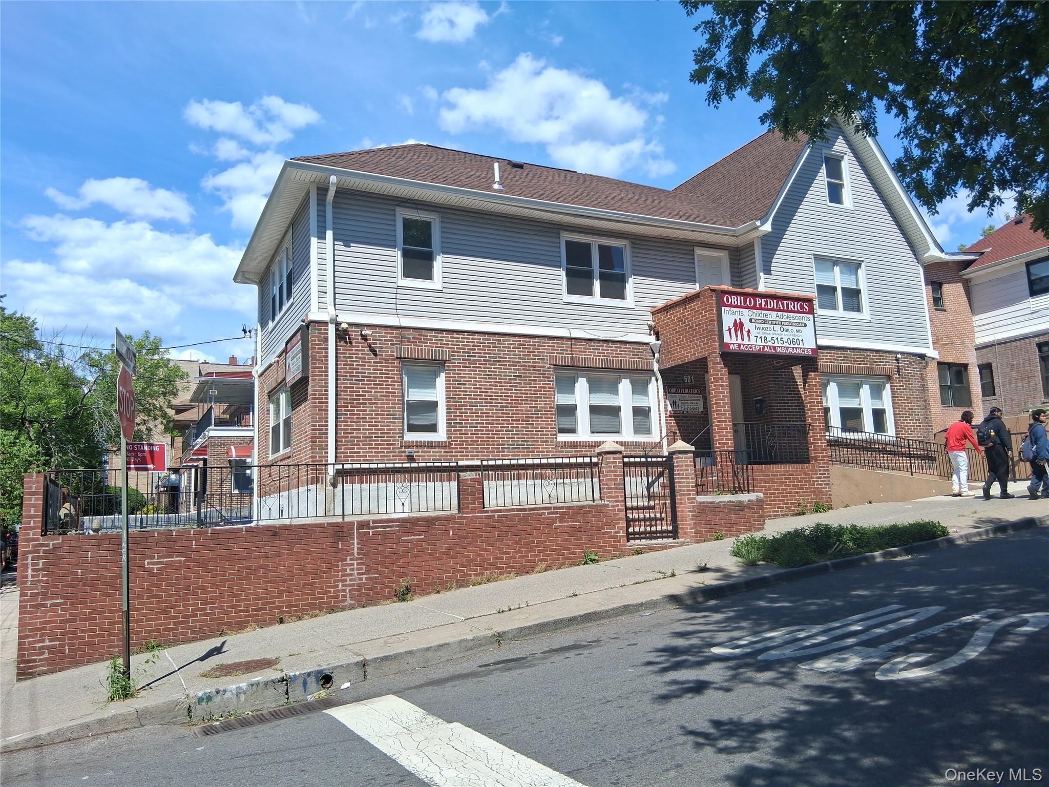 Single Family 226th  Bronx, NY 10466, MLS-1009065-2