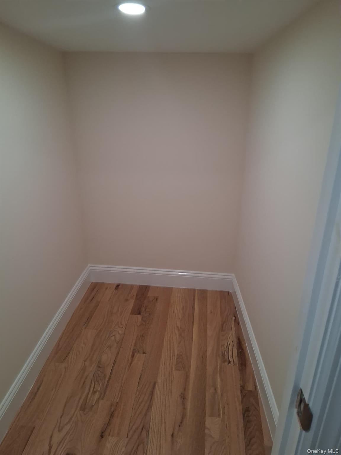 Single Family 226th  Bronx, NY 10466, MLS-1009065-5