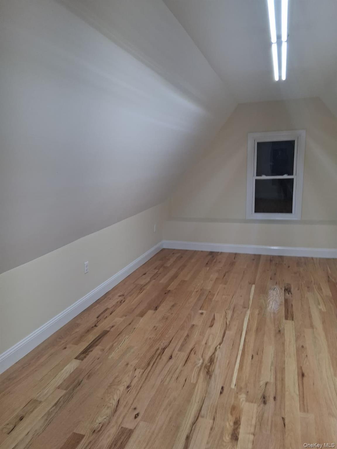 Single Family 226th  Bronx, NY 10466, MLS-1009065-6