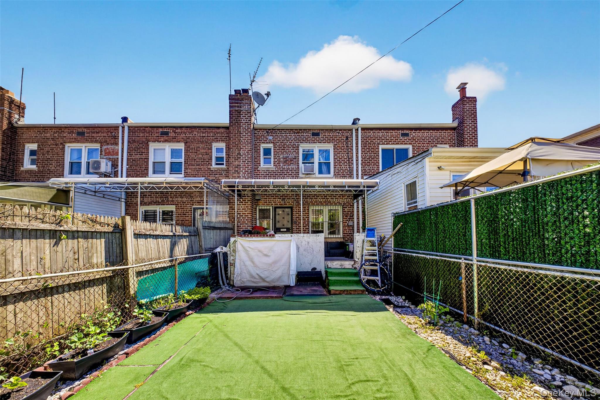 Single Family 165th  Queens, NY 11365, MLS-1009069-25