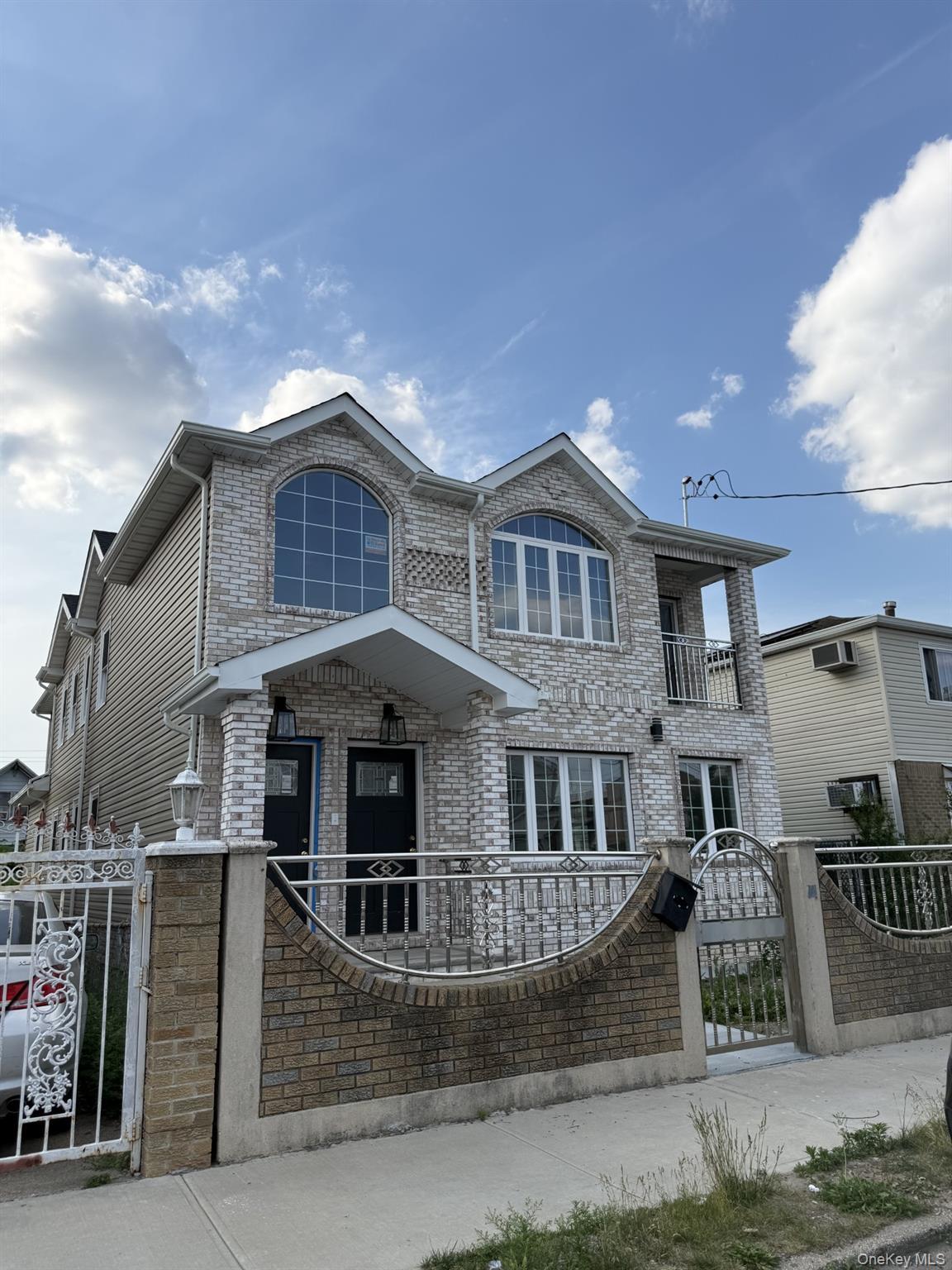 Single Family 136th Avenue Queens, NY 11434, MLS-1009089-3