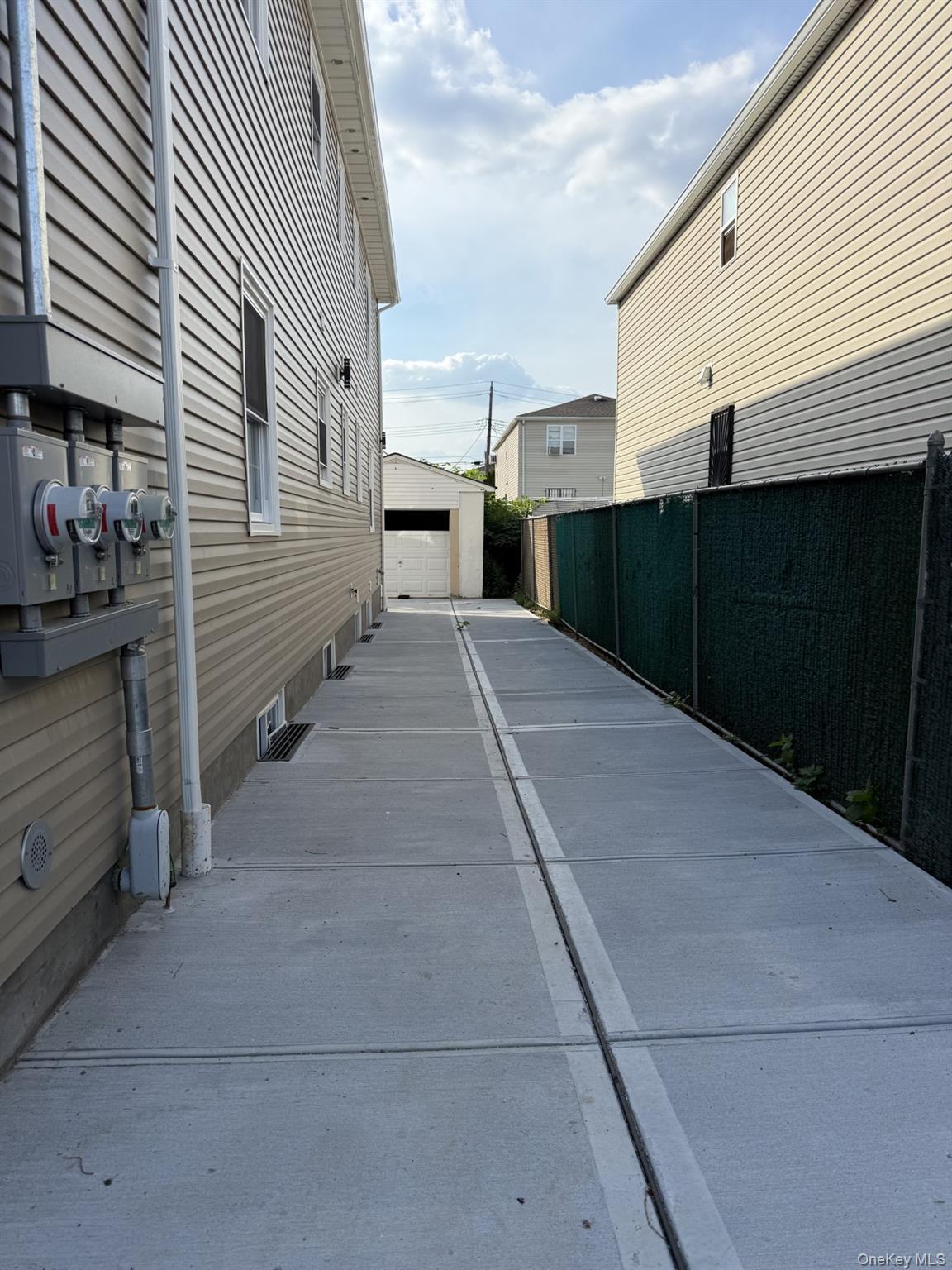 Single Family 136th Avenue Queens, NY 11434, MLS-1009089-31