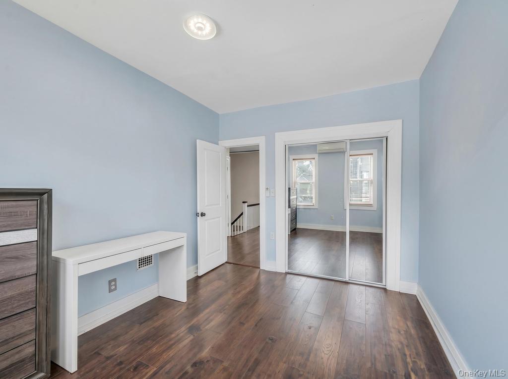 Single Family Woodhaven Queens, NY 11421, MLS-1009101-13