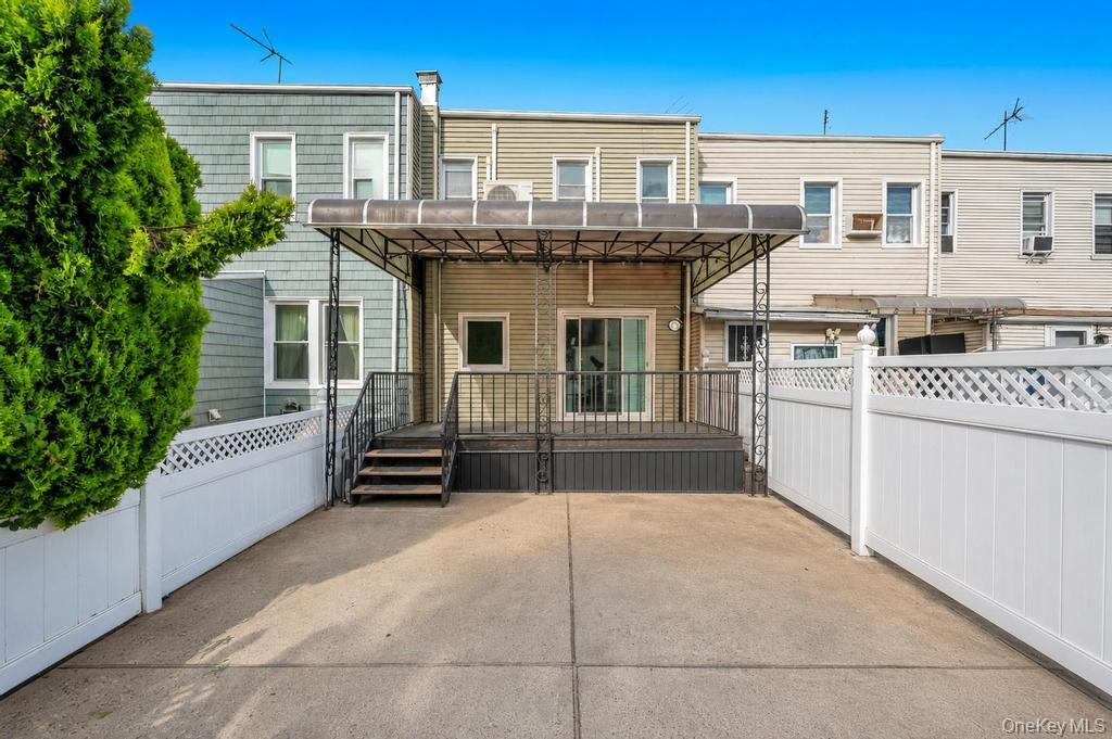 Single Family Woodhaven Queens, NY 11421, MLS-1009101-3