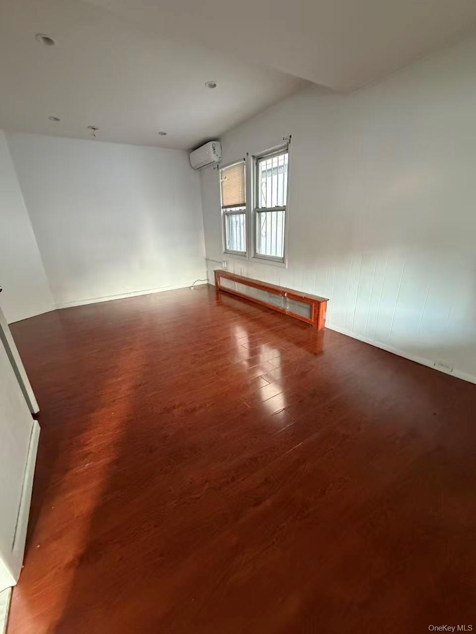 Single Family 157th Street Queens, NY 11367, MLS-1009150-4