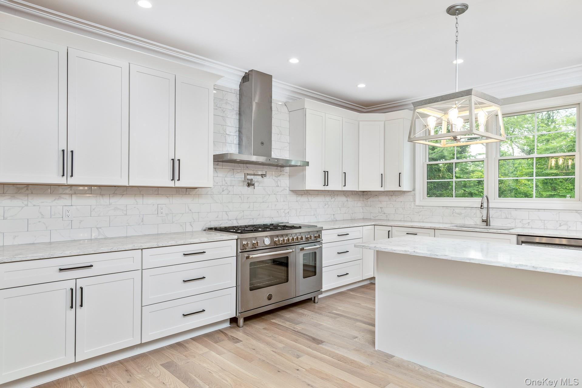 Single Family Townline Road  Suffolk County, NY 11725, MLS-1009162-9