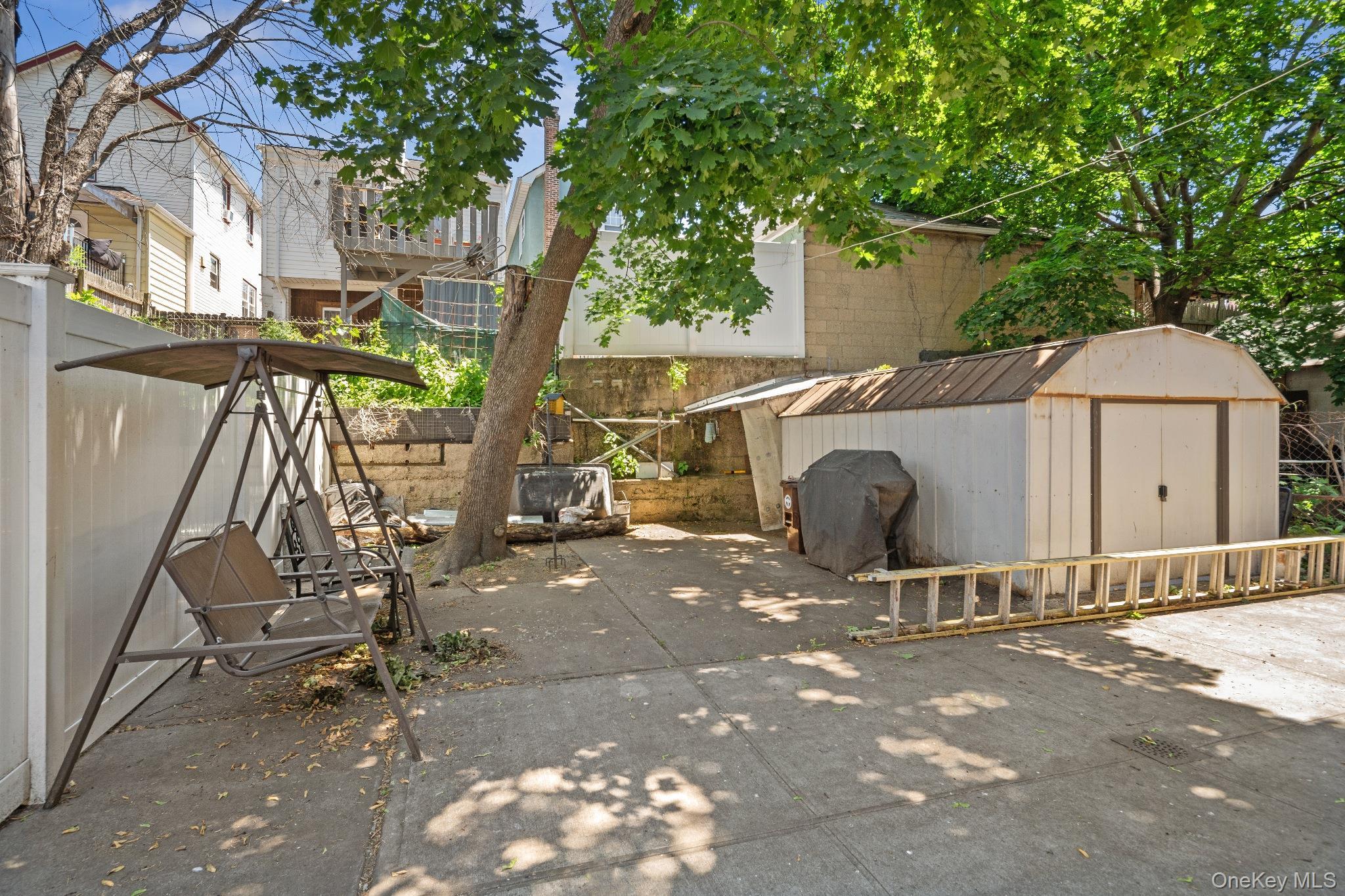 Single Family Seymour  Bronx, NY 10469, MLS-1009171-2