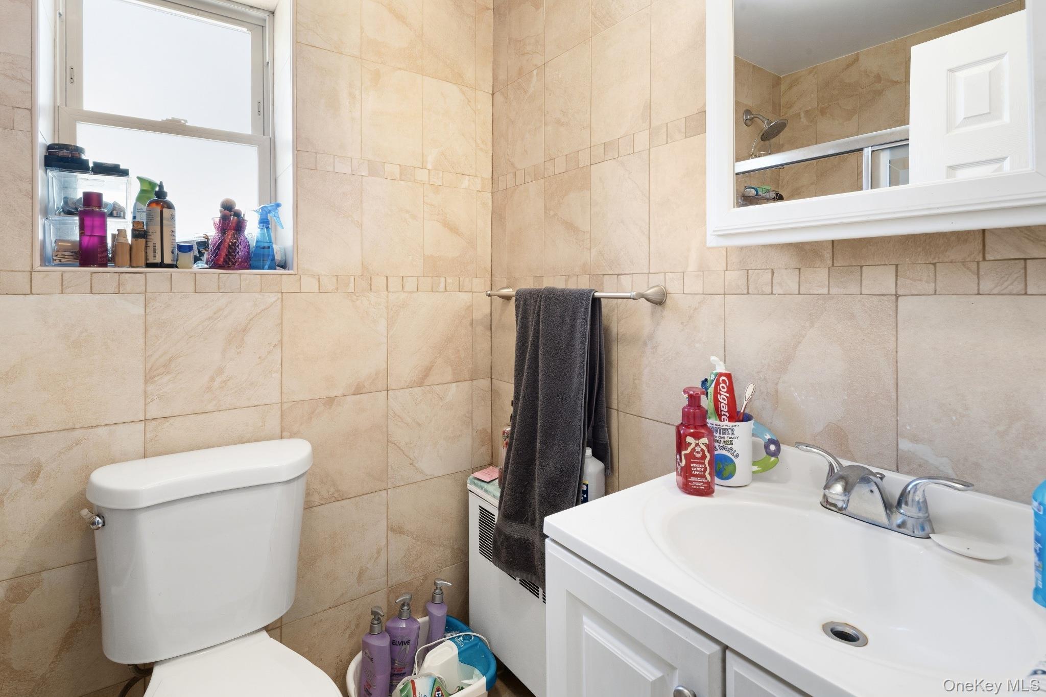 Single Family Seymour  Bronx, NY 10469, MLS-1009171-31