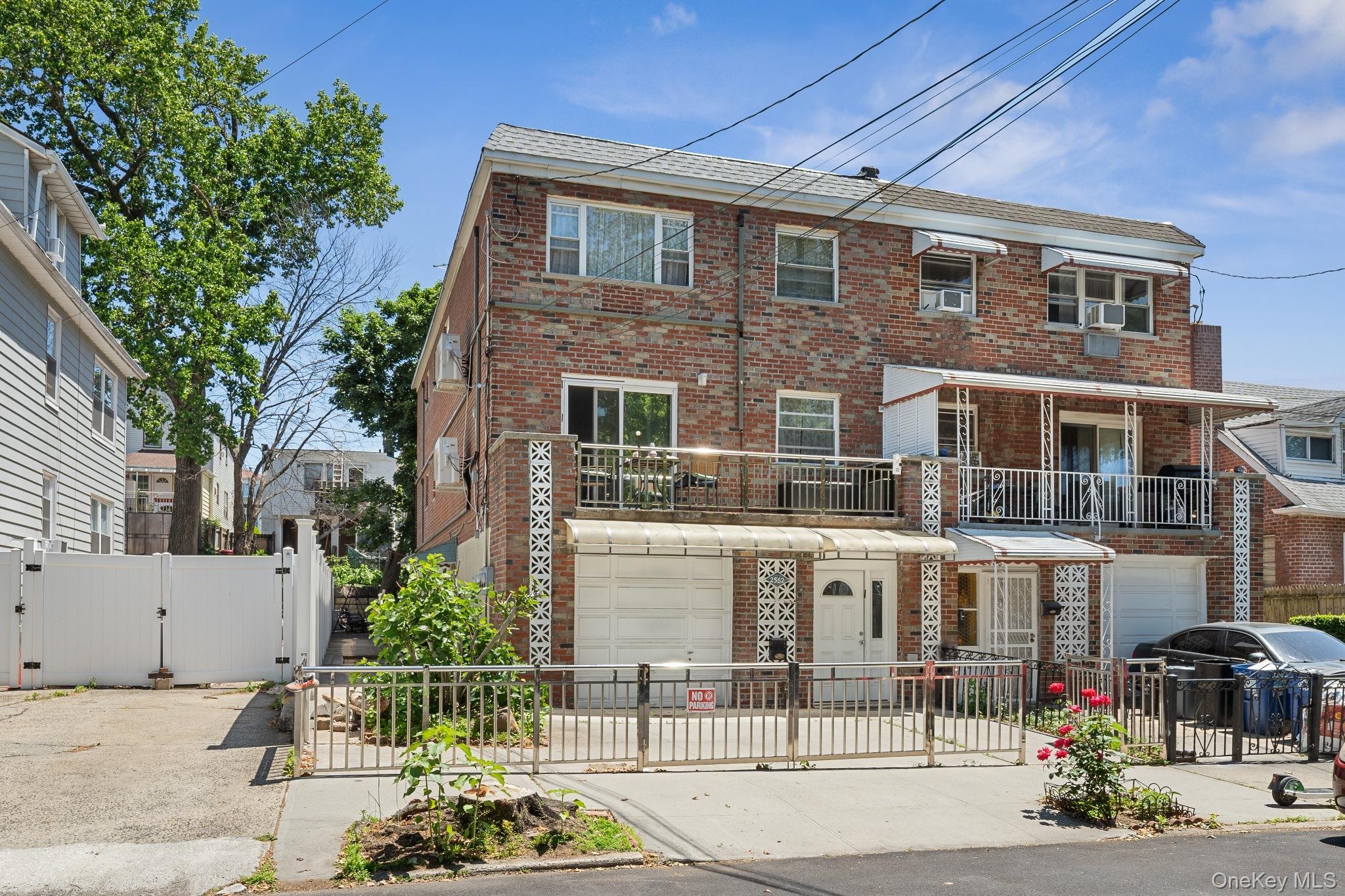 Single Family Seymour  Bronx, NY 10469, MLS-1009171-4