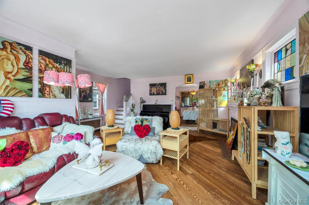 Single Family Bixley Heath  Nassau County, NY 11563, MLS-1009206-9
