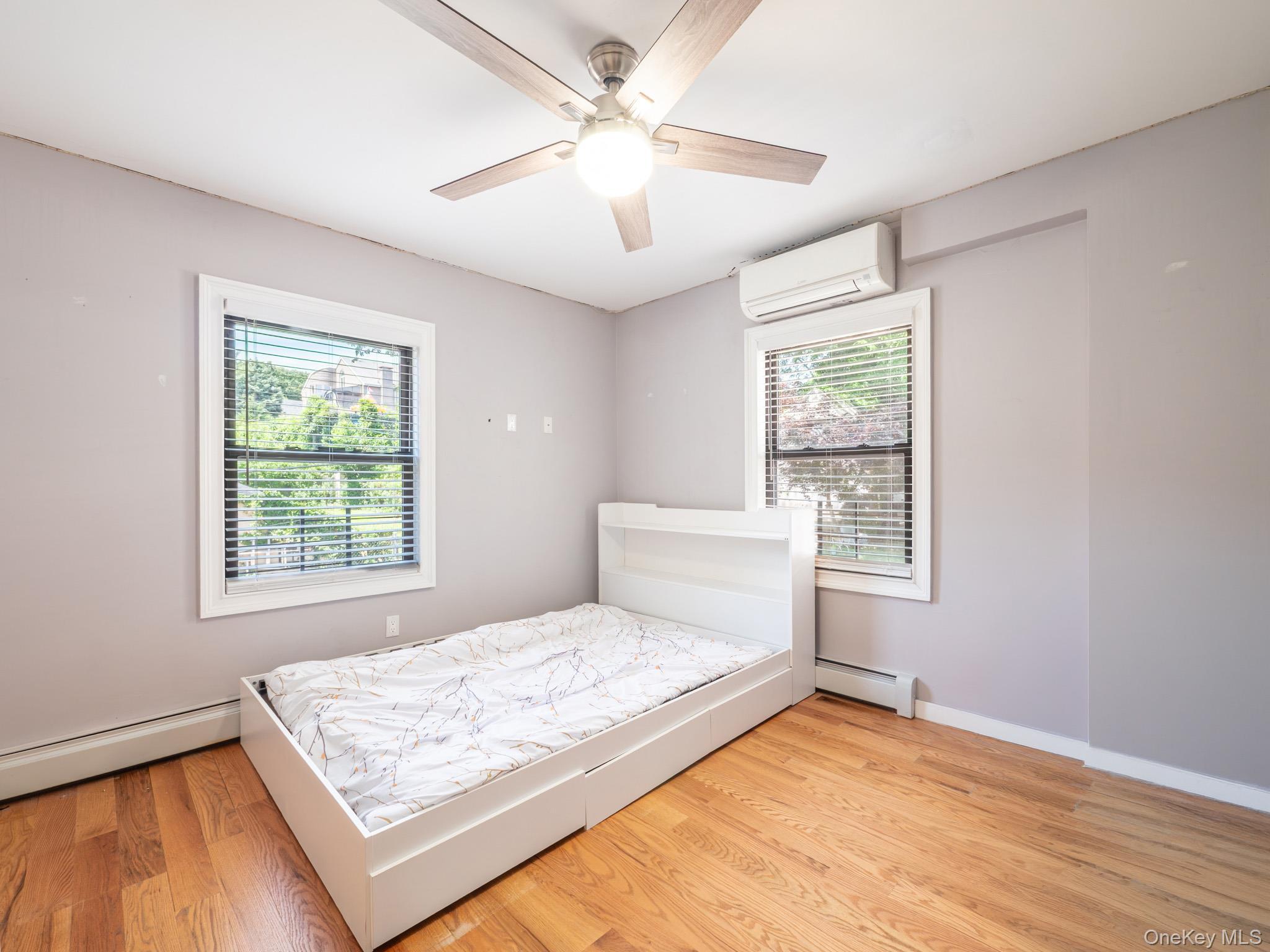 Single Family 116th Street Queens, NY 11418, MLS-1009208-16