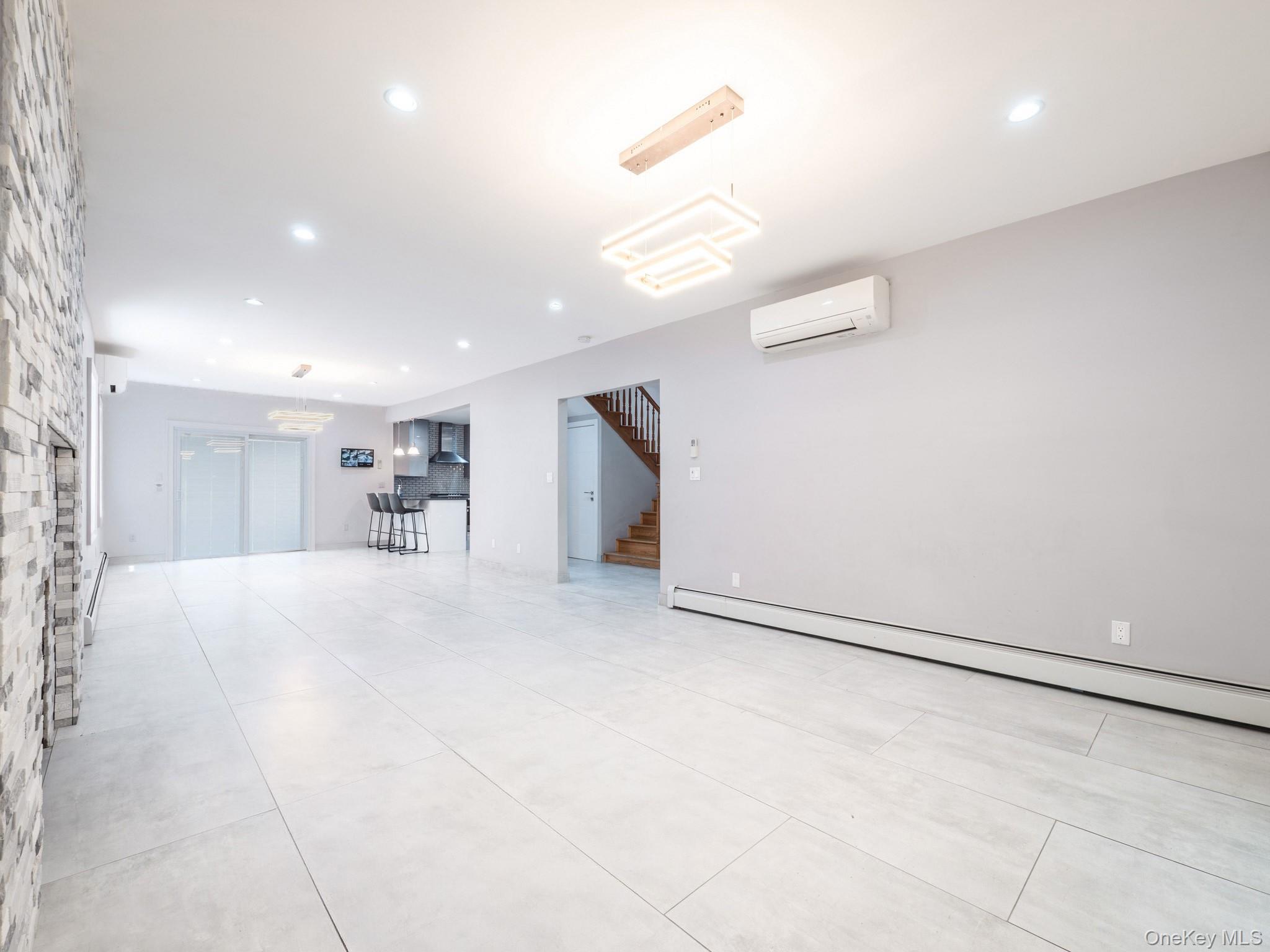 Single Family 116th Street Queens, NY 11418, MLS-1009208-3