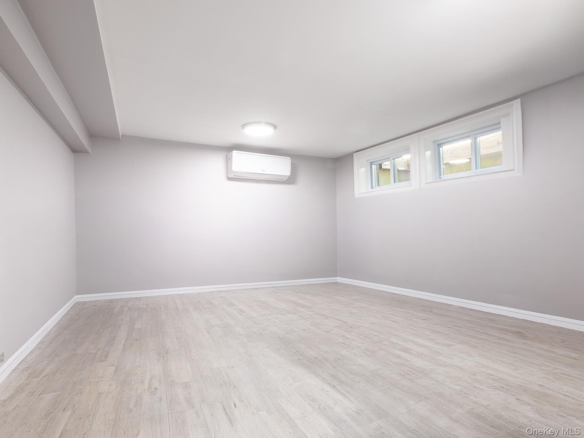 Single Family 116th Street Queens, NY 11418, MLS-1009208-35