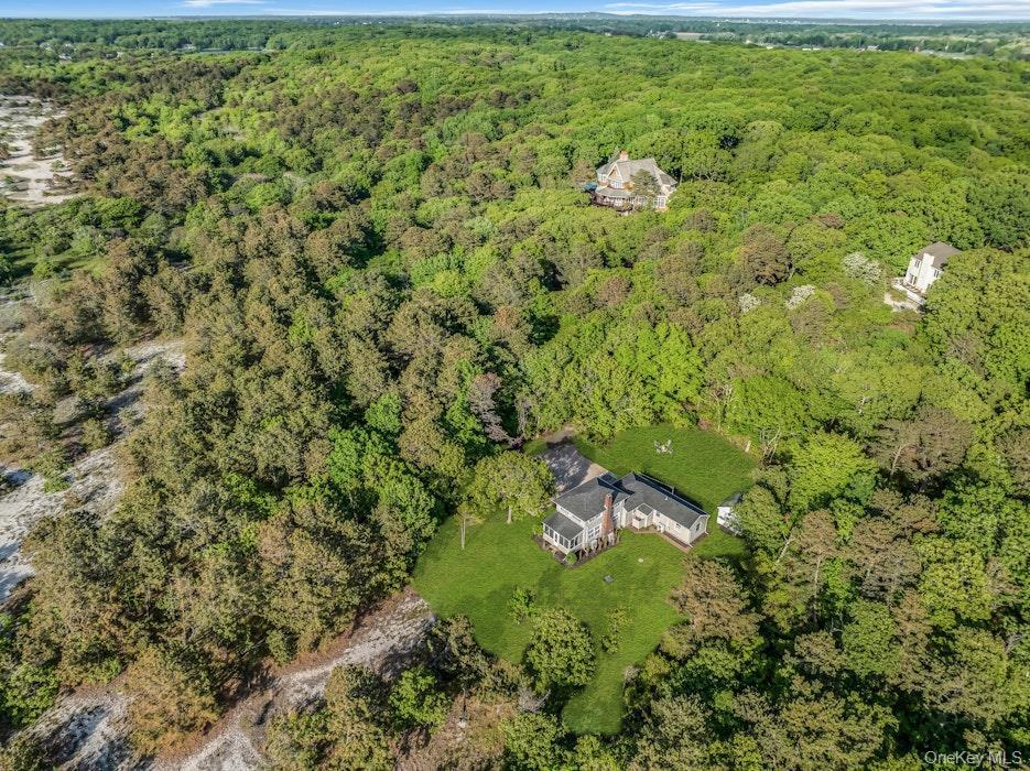 Single Family Soundview Avenue  Suffolk County, NY 11958, MLS-1009245-27