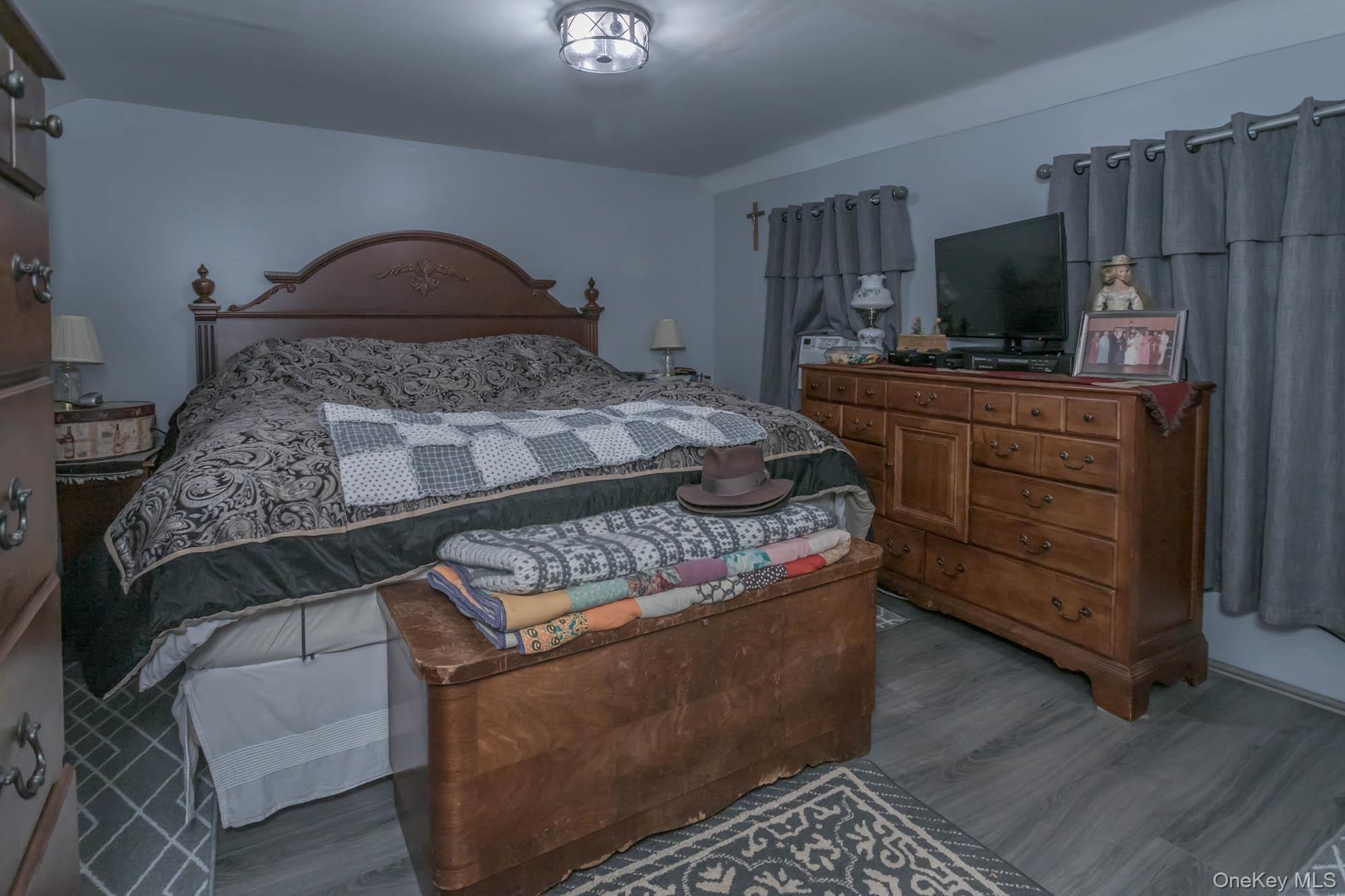 Single Family Oak Street  Orange County, NY 10925, MLS-1009280-10