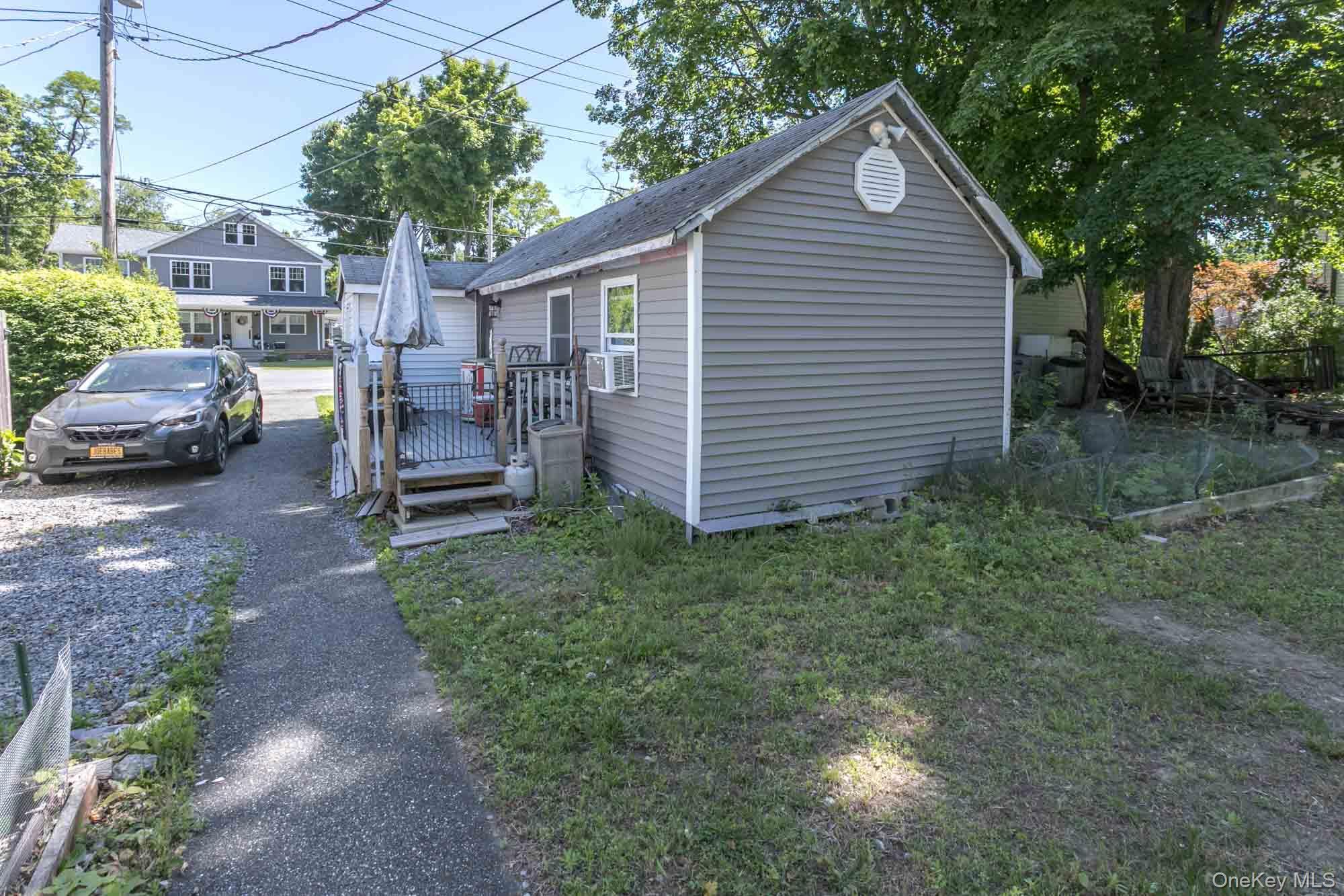 Single Family Oak Street  Orange County, NY 10925, MLS-1009280-13