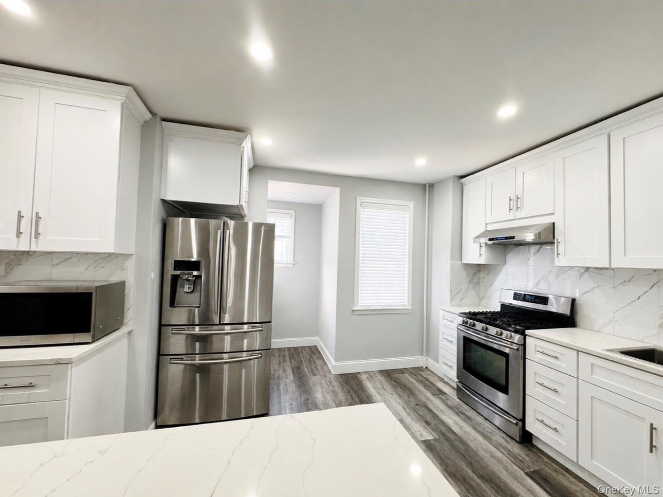 Single Family 80th Queens, NY 11385, MLS-1009331-3