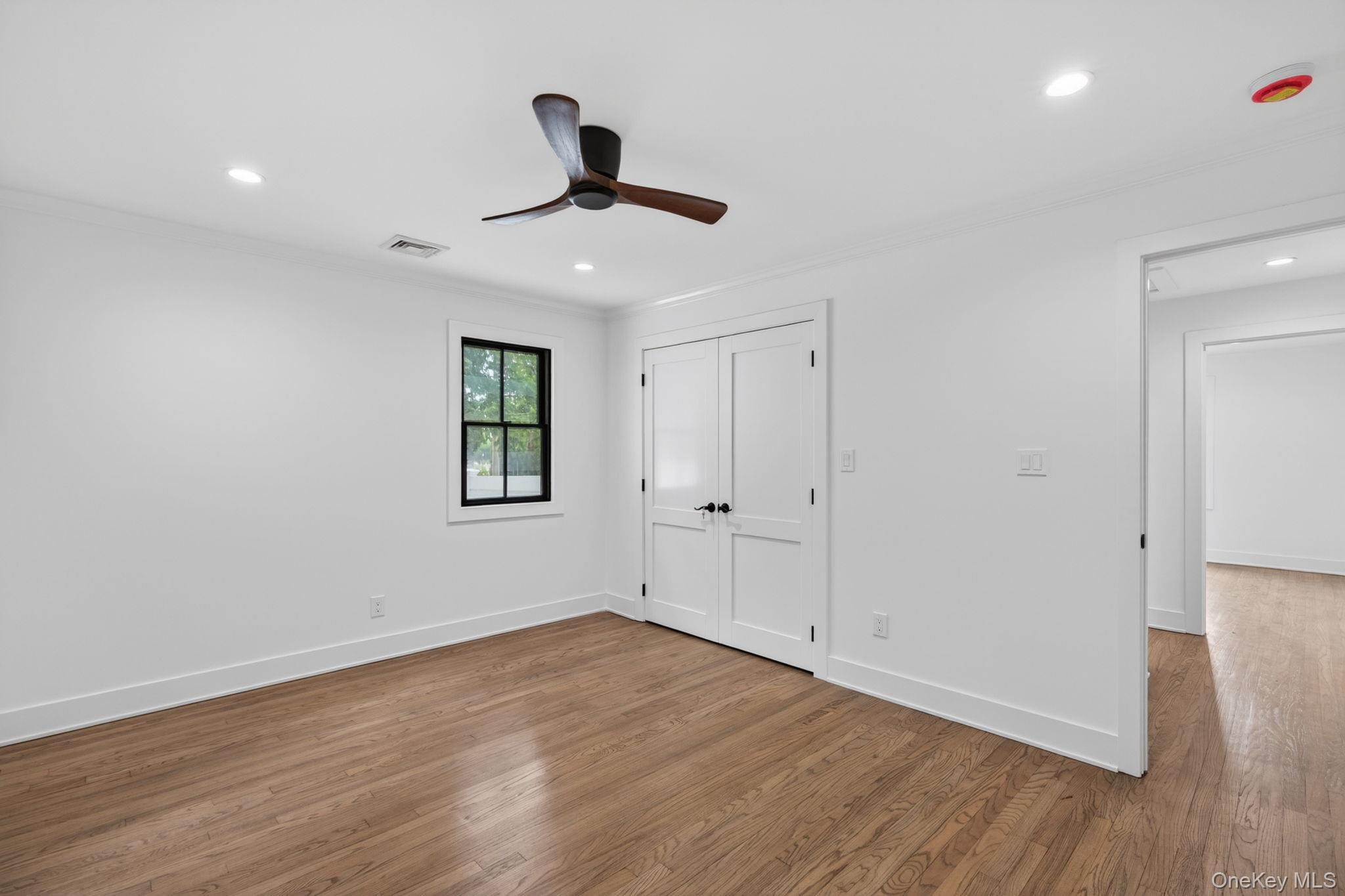Single Family Kenneth Avenue Suffolk County, NY 11743, MLS-1009359-19