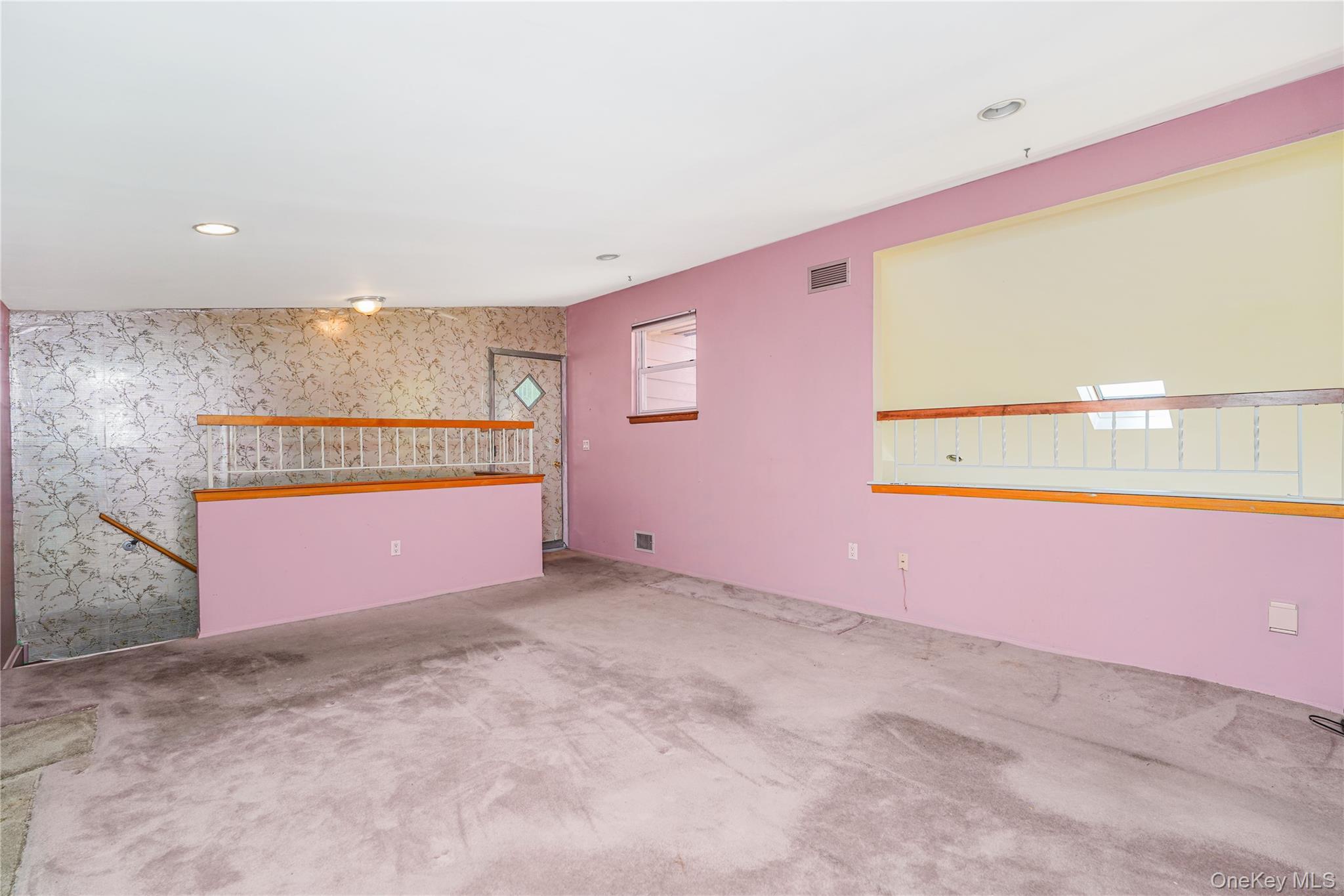 Single Family Coverly Avenue Staten Island, NY 10301, MLS-1009383-15
