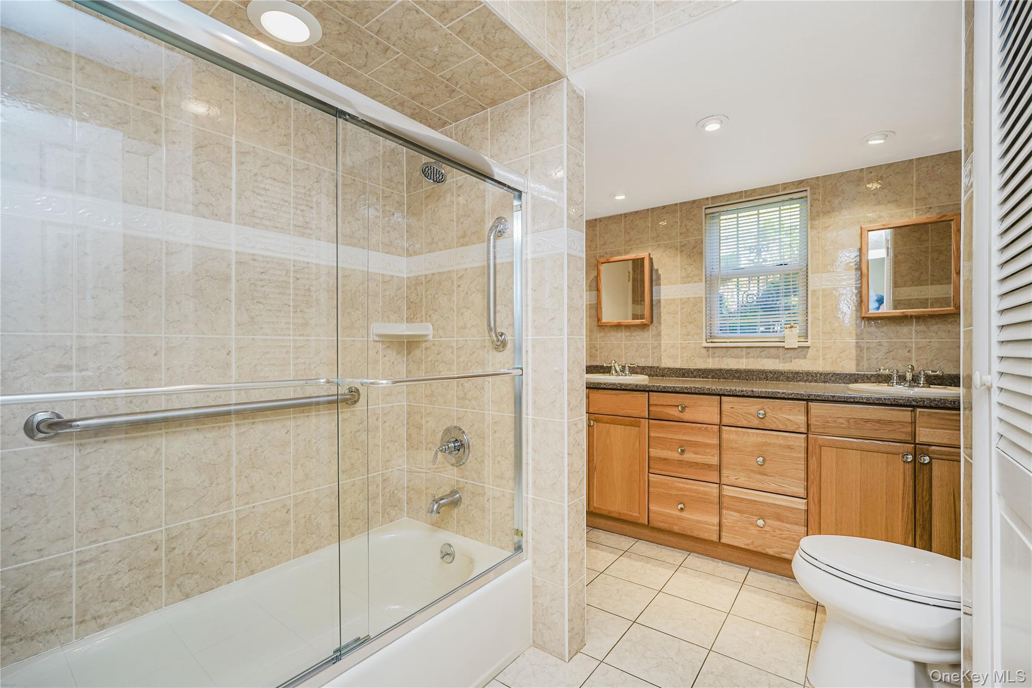 Single Family Coverly Avenue Staten Island, NY 10301, MLS-1009383-16
