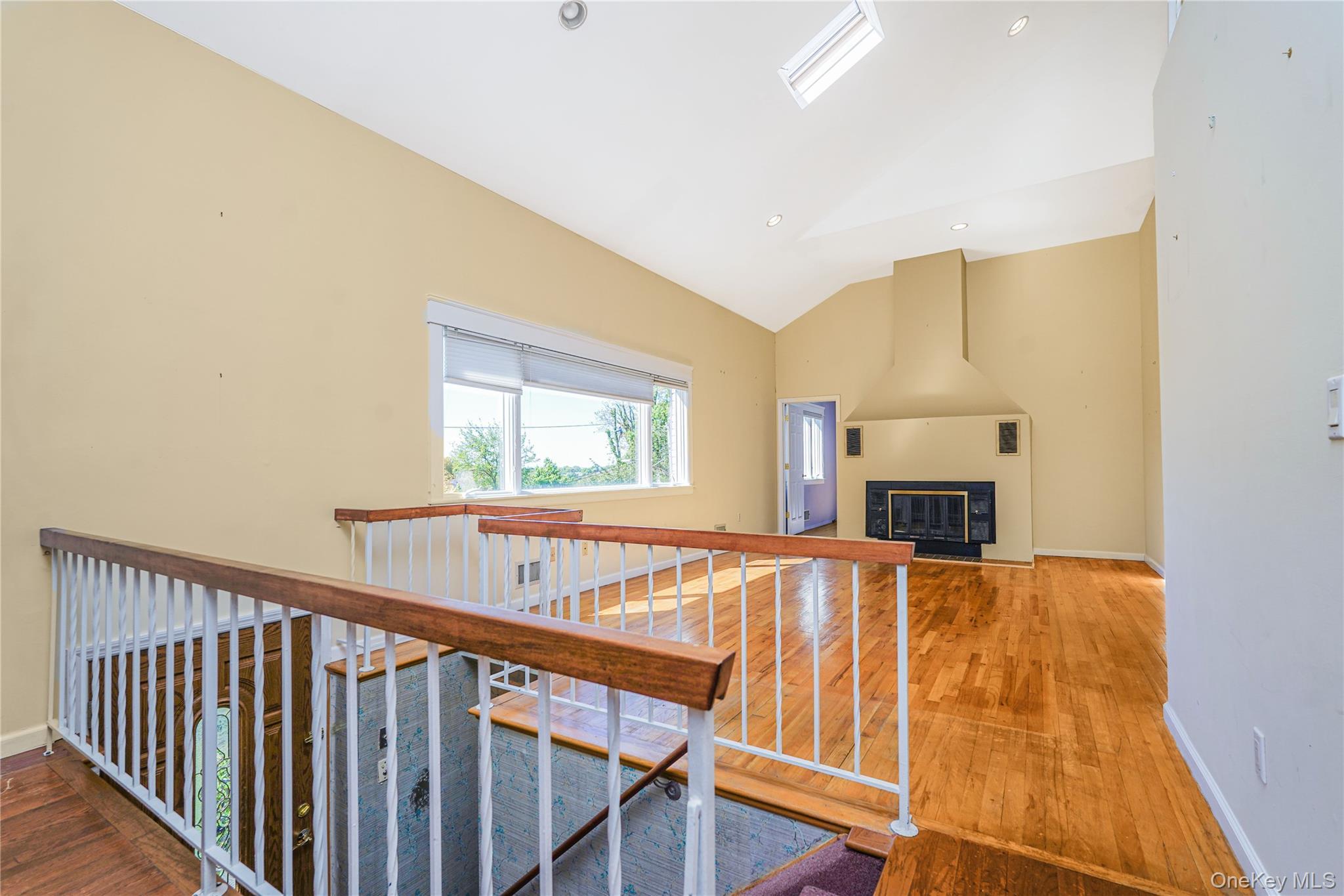 Single Family Coverly Avenue Staten Island, NY 10301, MLS-1009383-3