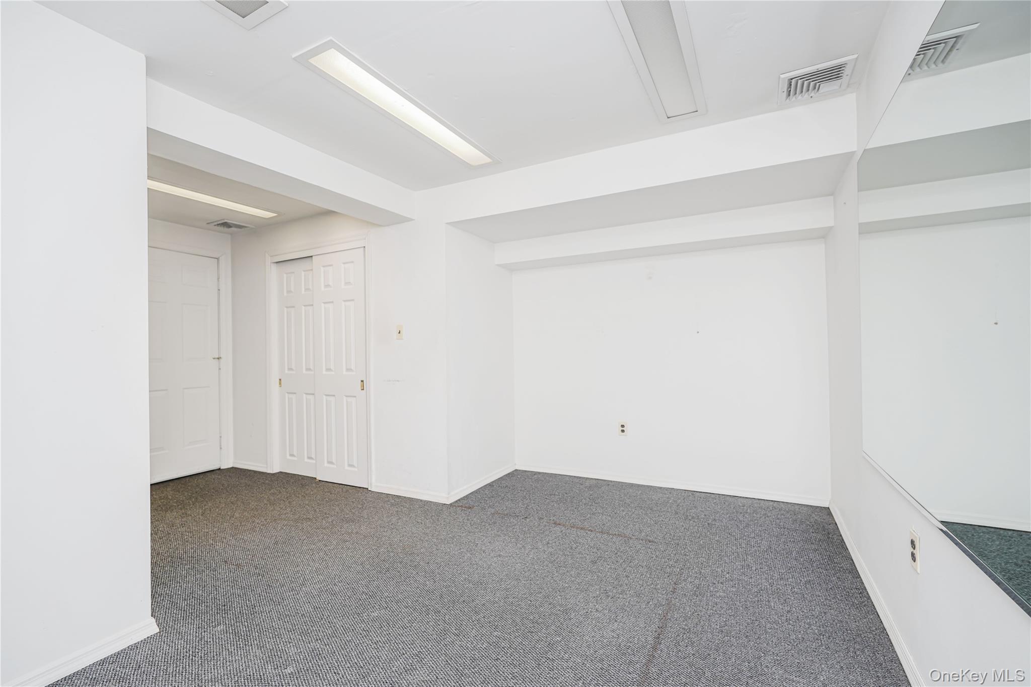 Single Family Coverly Avenue Staten Island, NY 10301, MLS-1009383-33