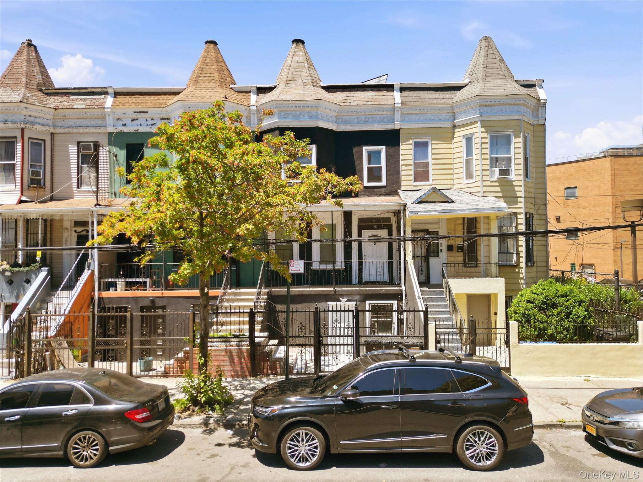 Single Family Wales  Bronx, NY 10455, MLS-1009385-2