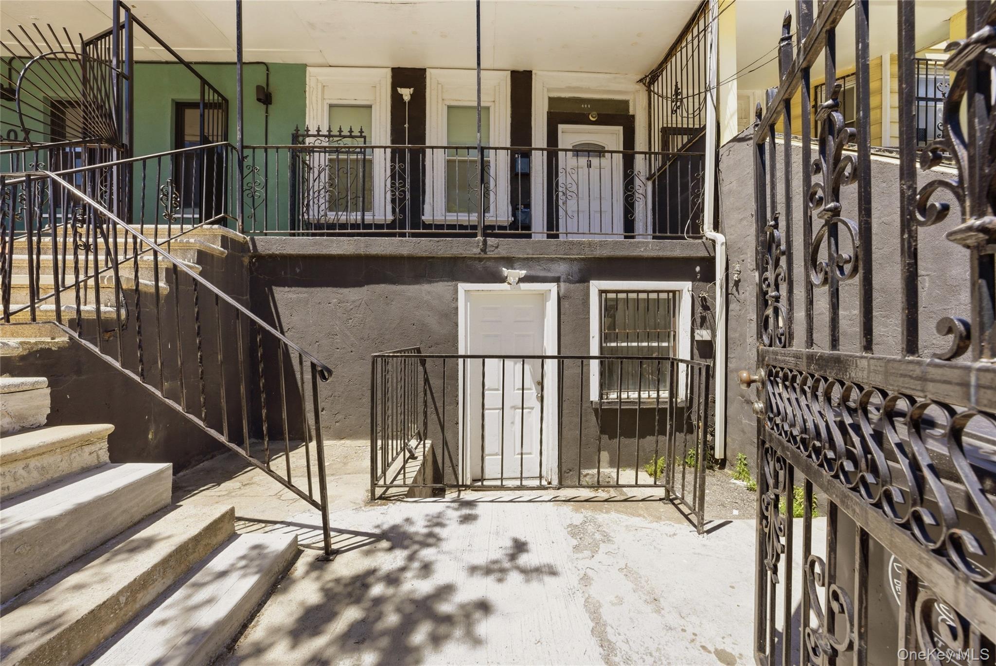 Single Family Wales  Bronx, NY 10455, MLS-1009385-21